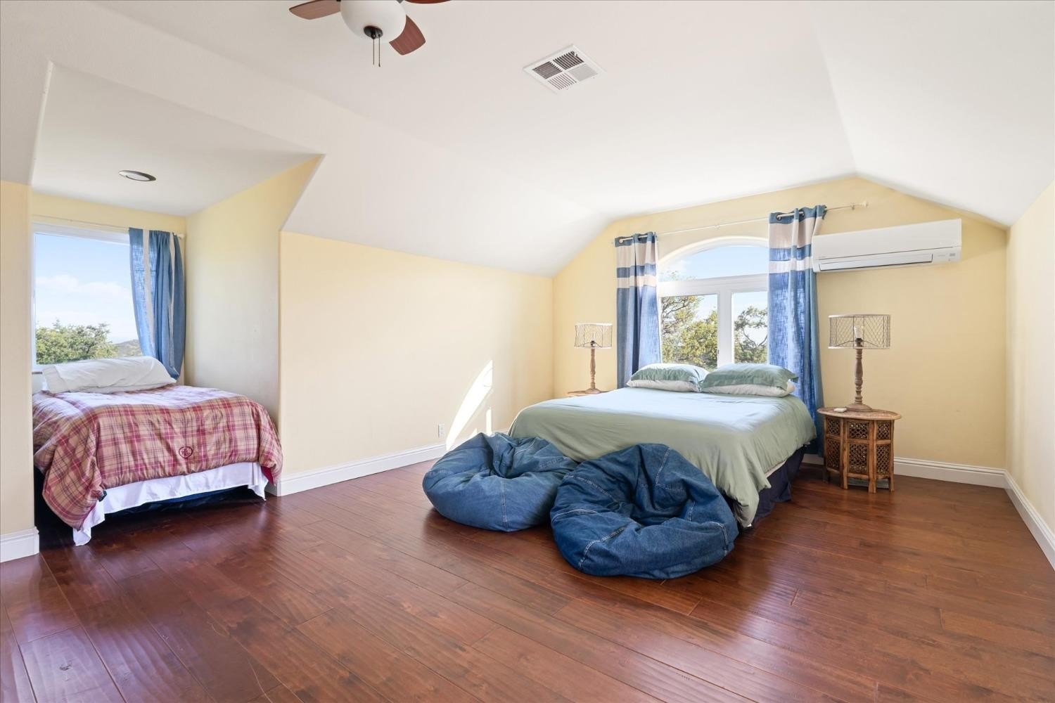 Angels Camp, California, 95222, United States, 4 Bedrooms Bedrooms, ,3 BathroomsBathrooms,Residential,For Sale,1990494