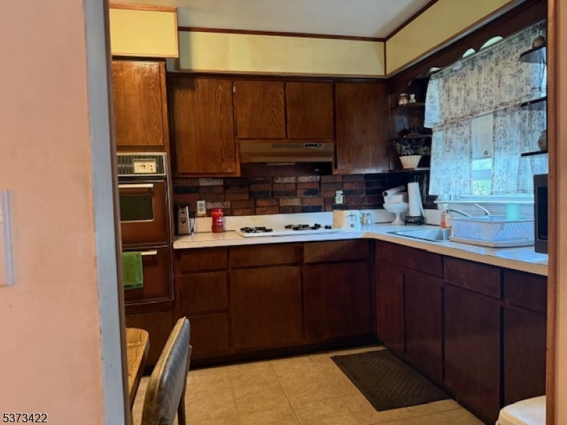 Roselle Boro, New Jersey, 07203, United States, ,2 BathroomsBathrooms,Residential,For Sale,1899301