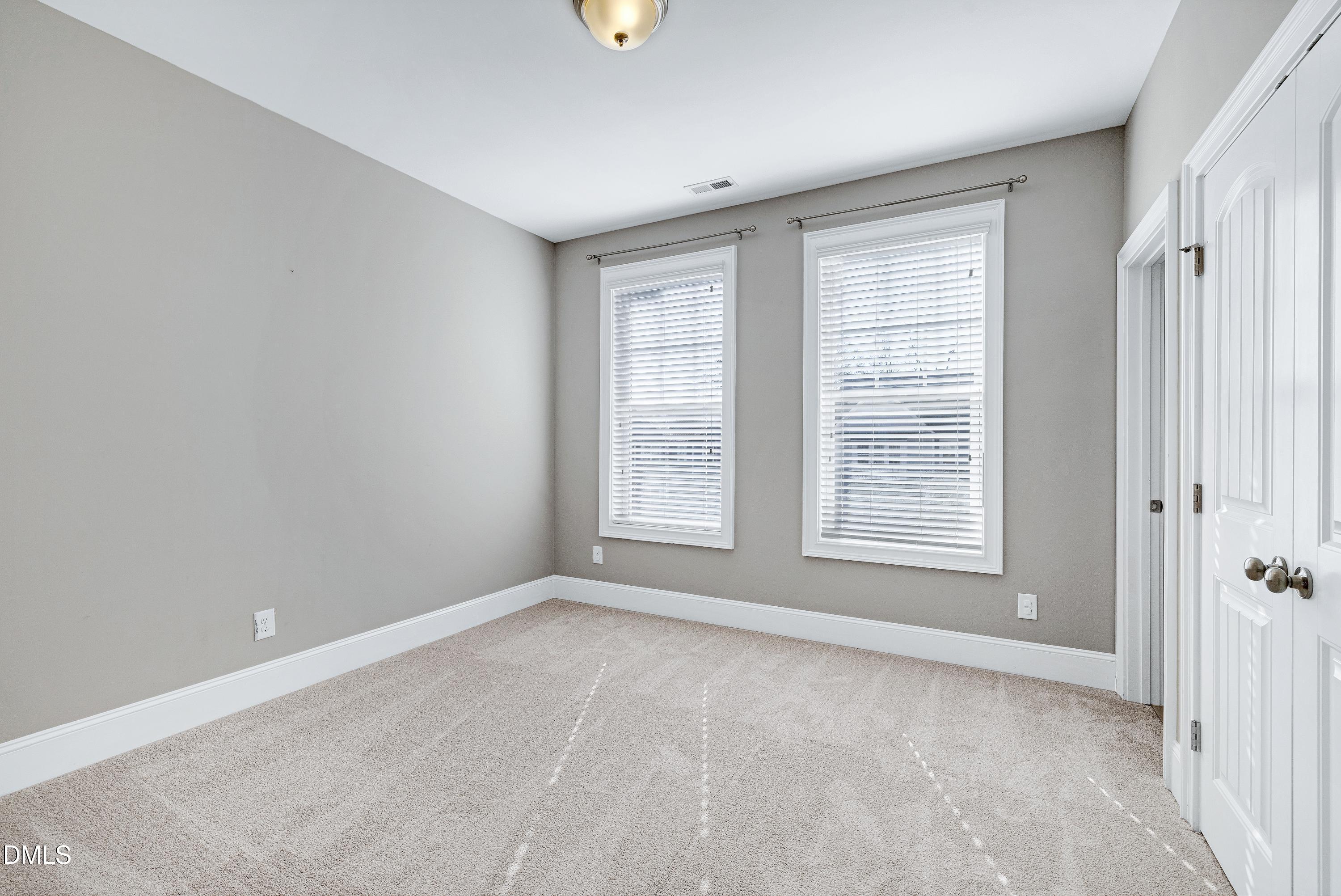 Apex, North Carolina, 27539, United States, 5 Bedrooms Bedrooms, ,5 BathroomsBathrooms,Residential,For Sale,2003181