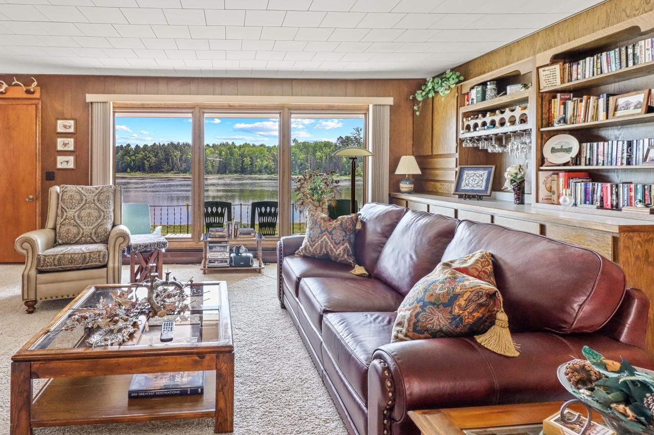 Eagle River, Wisconsin, 54521, United States, 3 Bedrooms Bedrooms, ,2 BathroomsBathrooms,Residential,For Sale,1915623