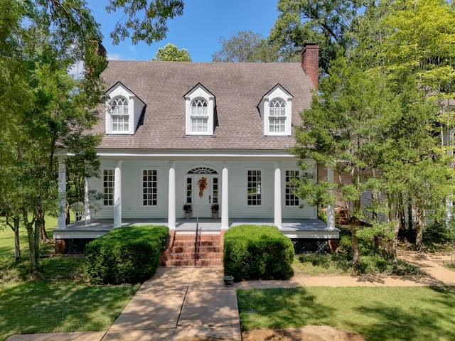 Vicksburg, Mississippi, 39183, United States, 4 Bedrooms Bedrooms, ,4 BathroomsBathrooms,Residential,For Sale,1919653