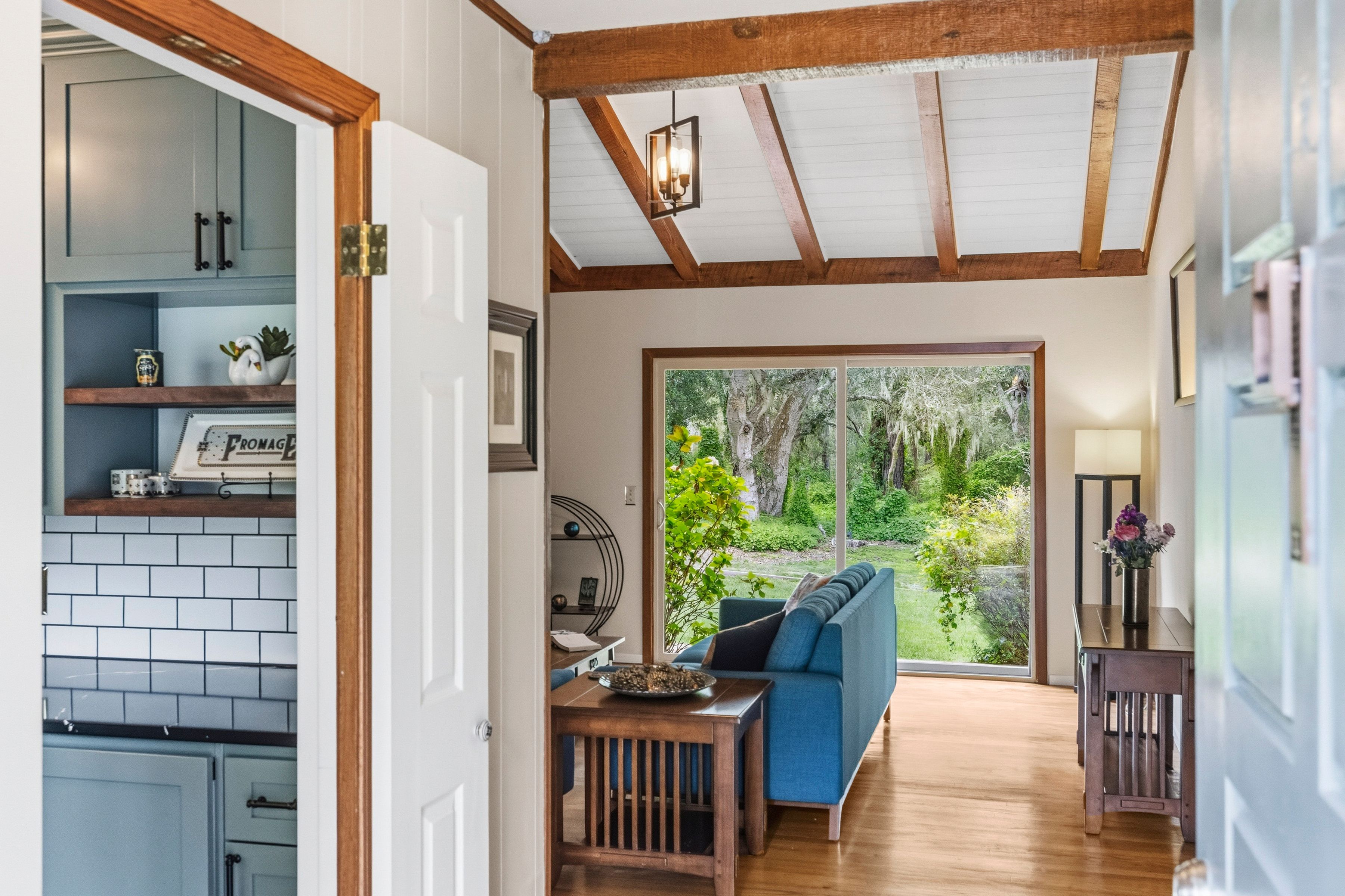  25193 Flanders Drive, Carmel - 物件實景