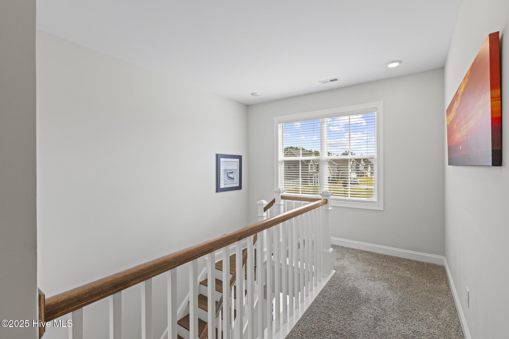 Peletier, North Carolina, 28584, United States, 4 Bedrooms Bedrooms, ,3 BathroomsBathrooms,Residential,For Sale,1976266