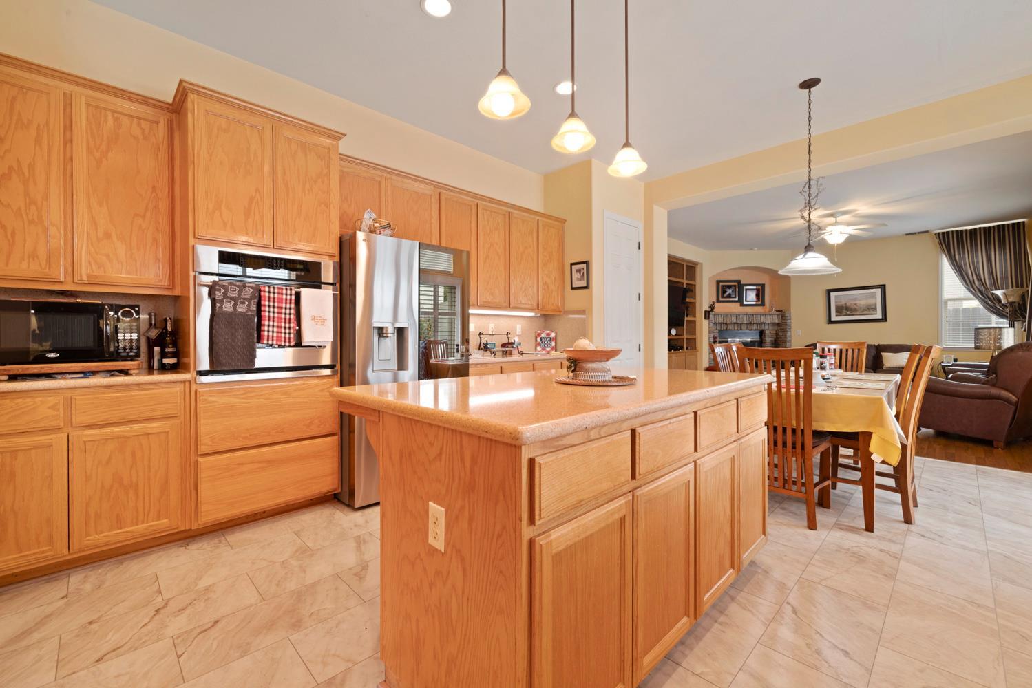 Modesto, California, 95356, United States, 4 Bedrooms Bedrooms, ,4 BathroomsBathrooms,Residential,For Sale,2036894