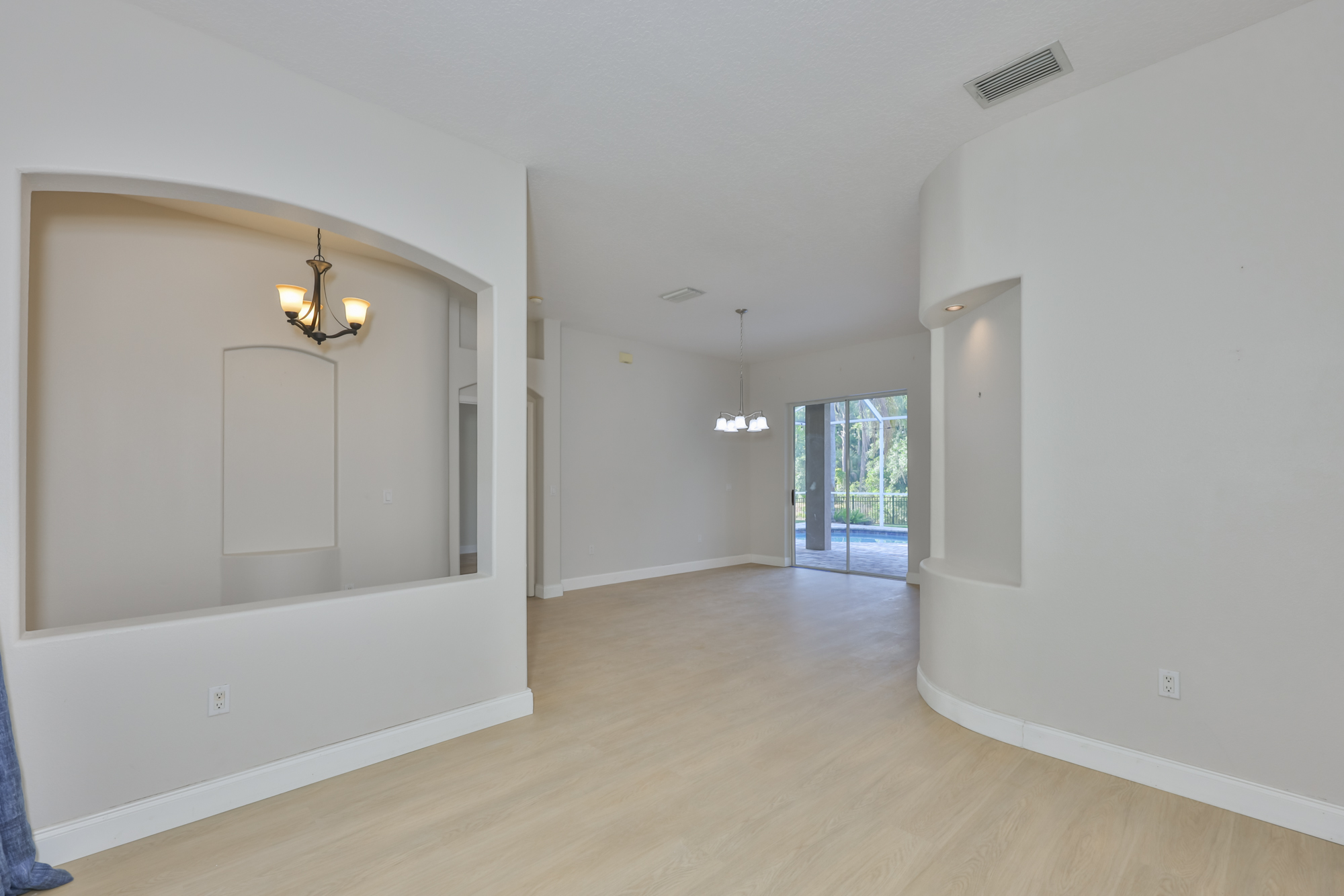 Tampa, Florida, 33647, United States, 4 Bedrooms Bedrooms, ,3 BathroomsBathrooms,Residential,For Sale,1982962