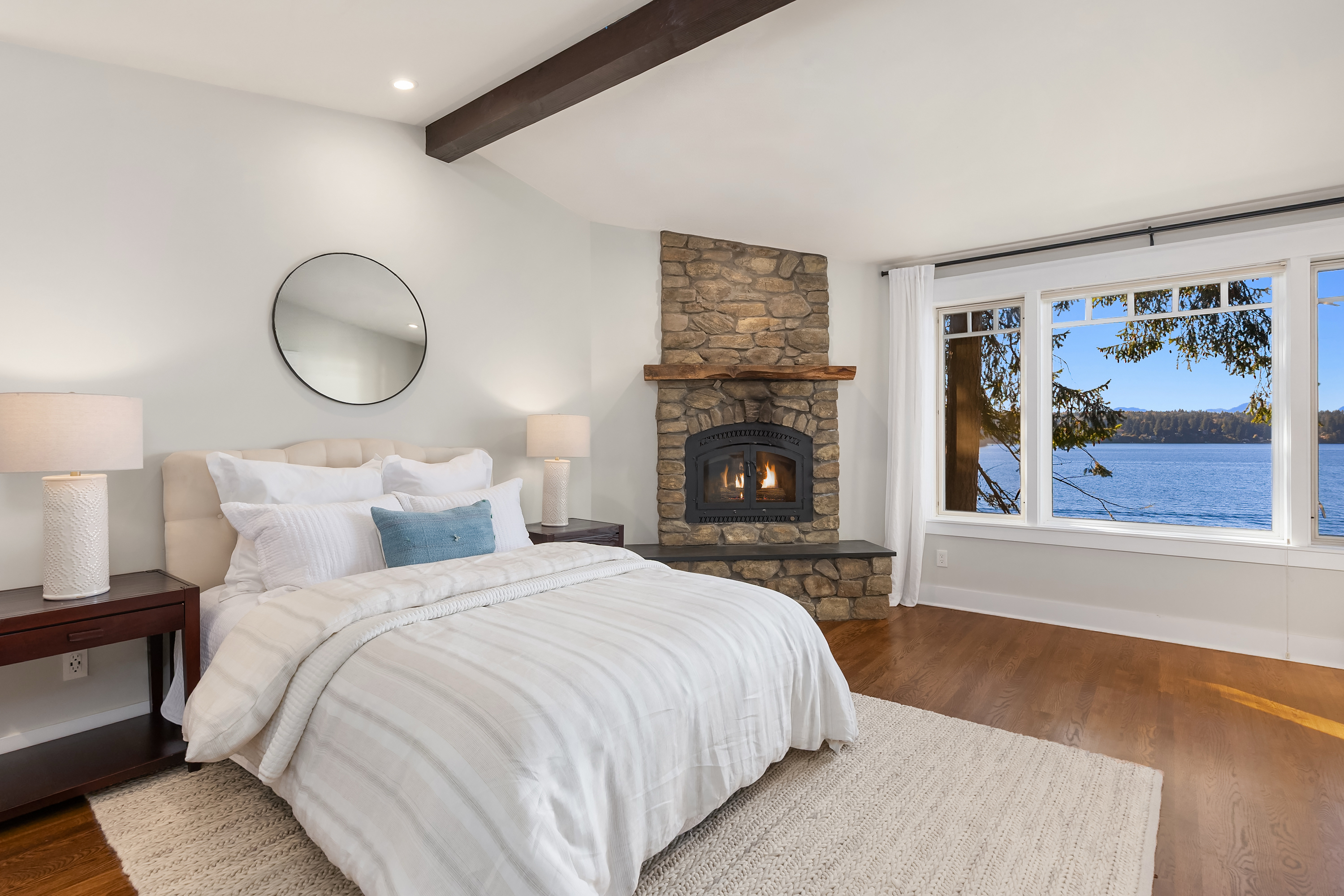  8405 Hansen Road Northeast, Bainbridge Island, WA 98110 - 物件實景