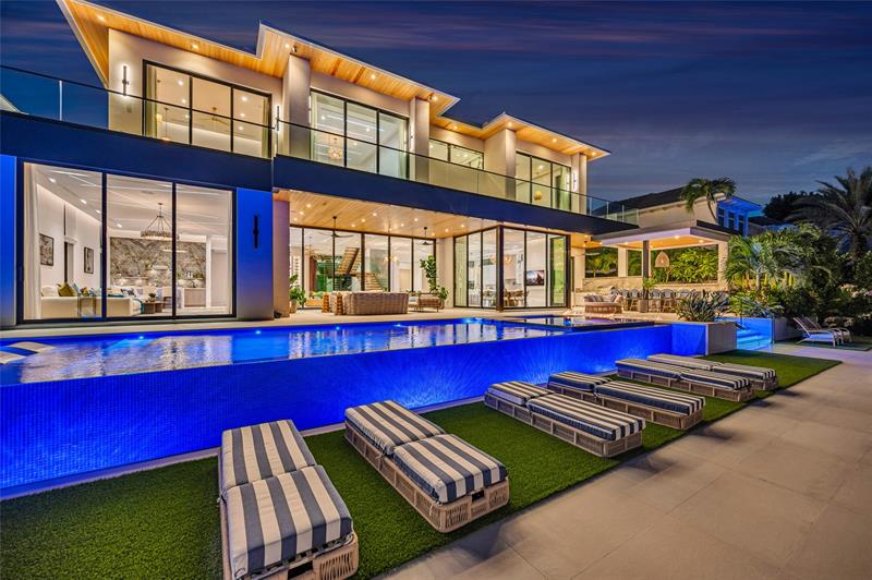 Fort Lauderdale, Florida, 33301, United States, 5 Bedrooms Bedrooms, ,8 BathroomsBathrooms,Residential,For Sale,1971363