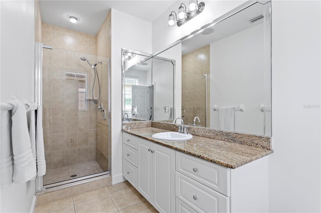 Tampa, Florida, 33629, United States, 4 Bedrooms Bedrooms, ,4 BathroomsBathrooms,Residential,For Sale,1885356