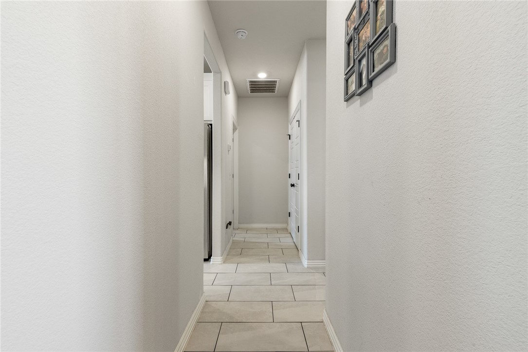 Pea Ridge, Arkansas, 72751, United States, 4 Bedrooms Bedrooms, ,3 BathroomsBathrooms,Residential,For Sale,1995681