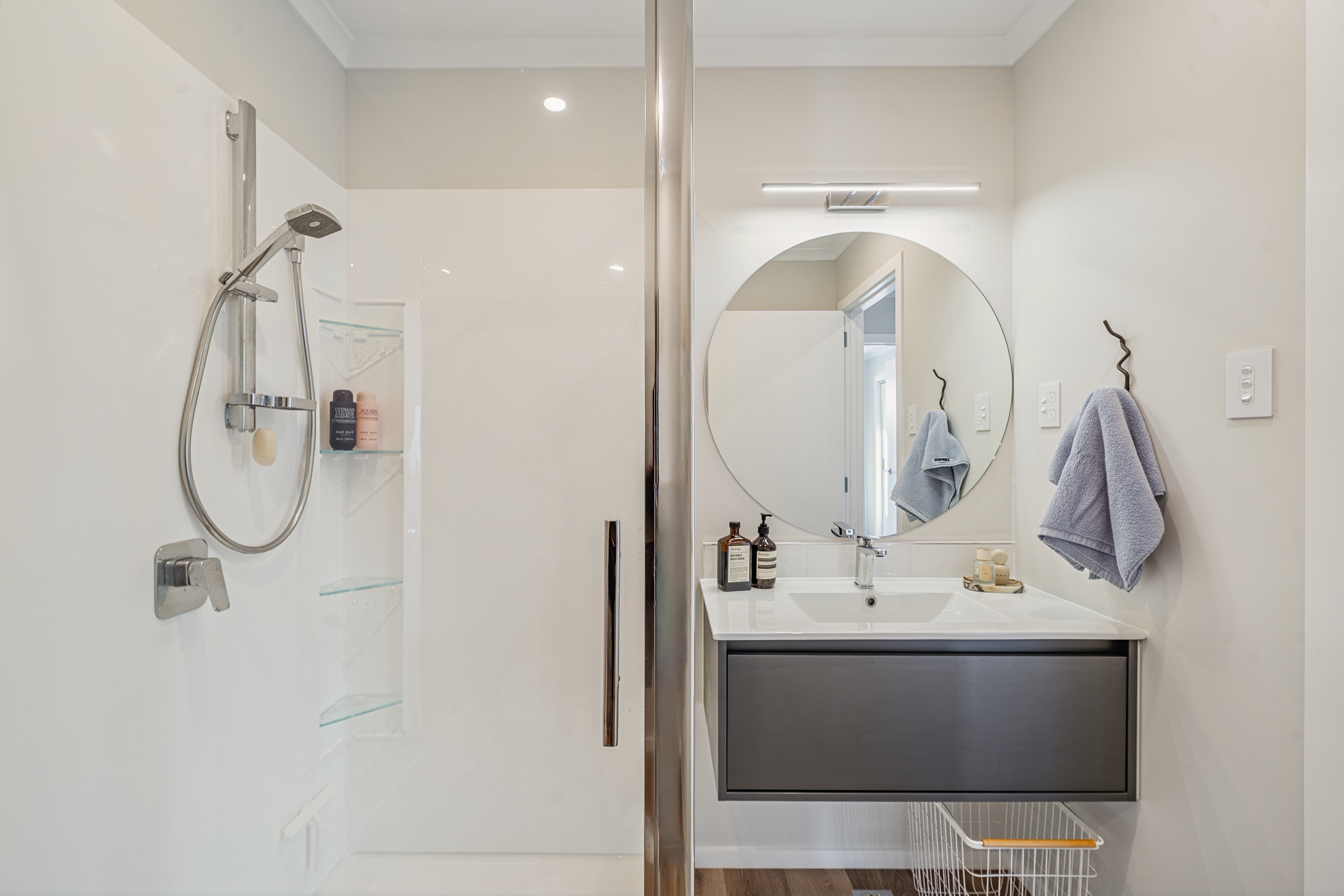  18 Joseph Bolton Crescent, Wallaceville, upper Hutt - 物件實景
