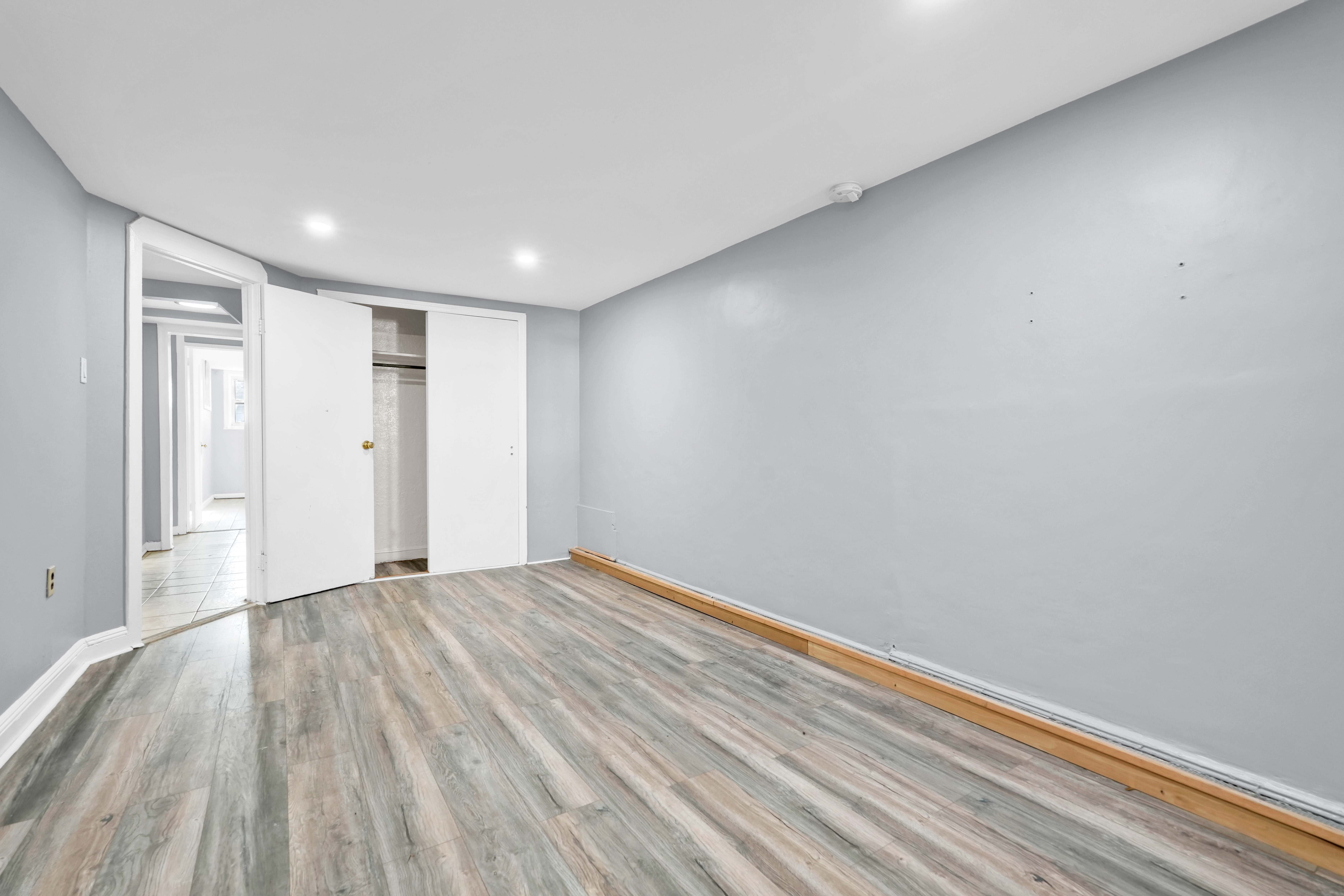  252 E 45th Street, Brooklyn, NY, 11203 - 物件實景