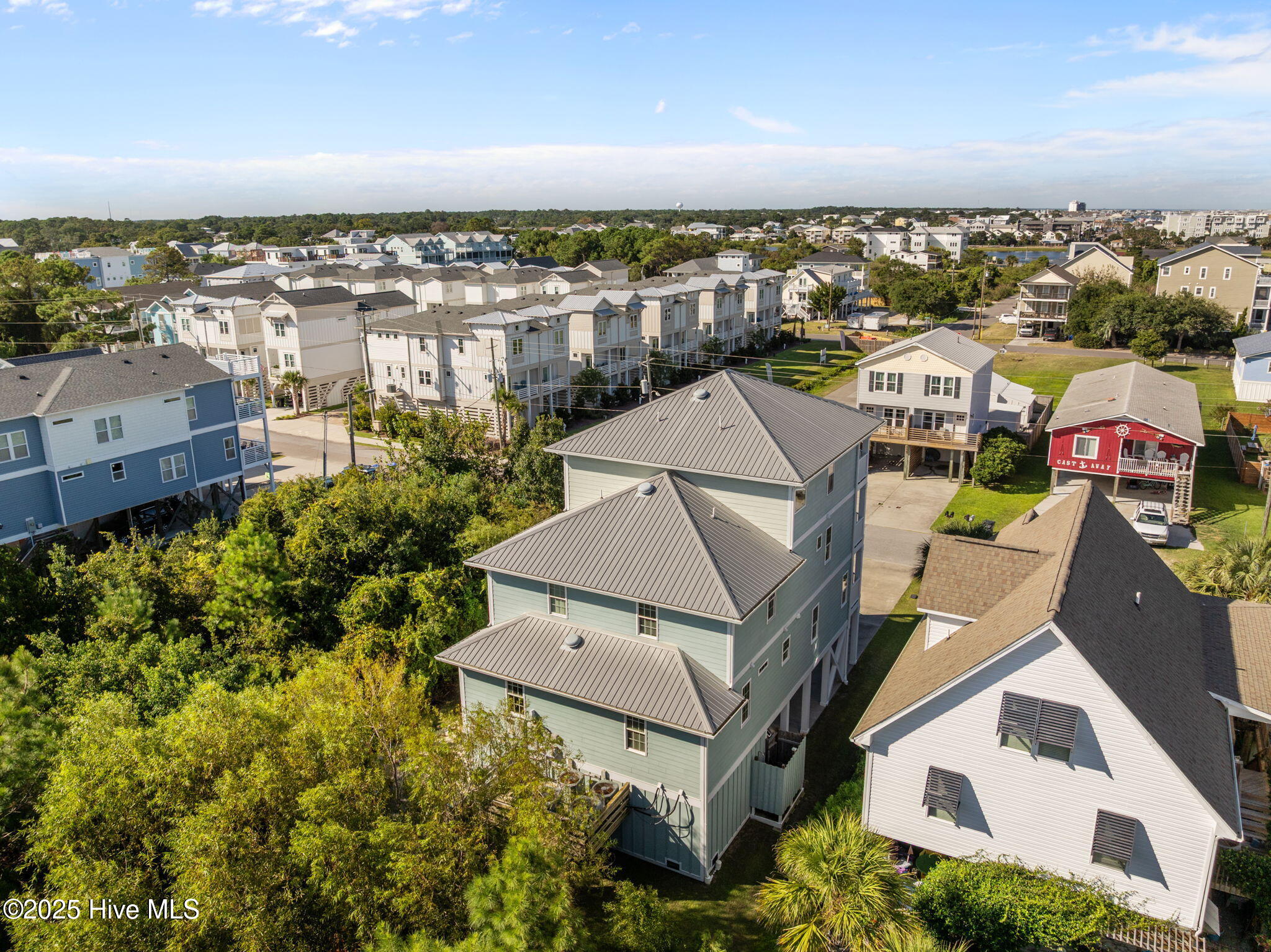 Carolina Beach, North Carolina, 28428, United States, 4 Bedrooms Bedrooms, ,5 BathroomsBathrooms,Residential,For Sale,1940545