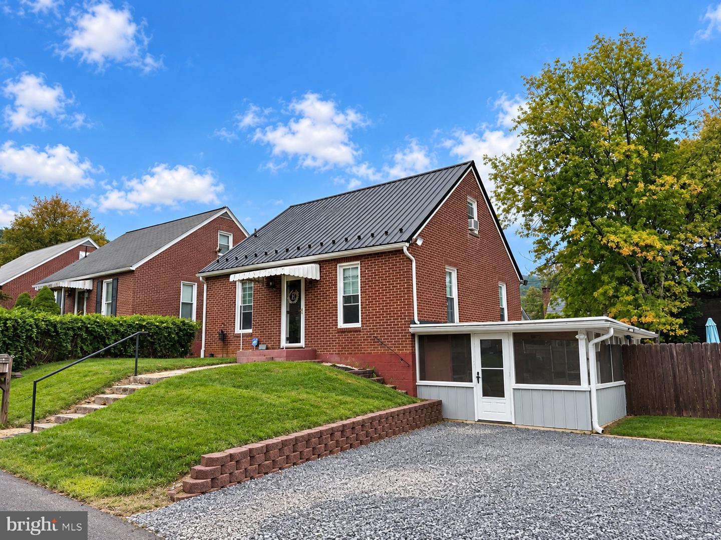 Olive Ave, Cumberland, MD 21502