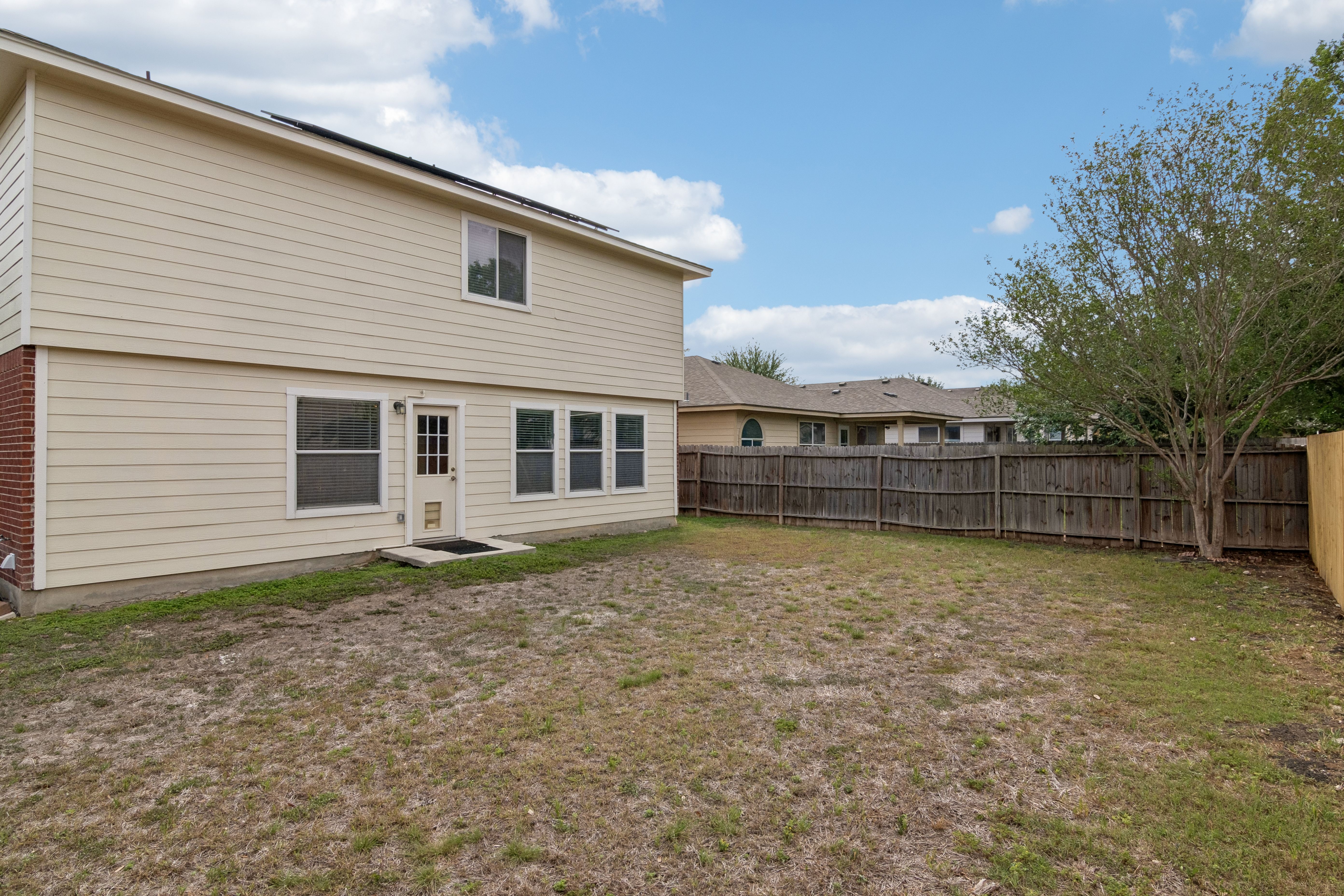  Designed for Living-Built for Comfort - 物件實景