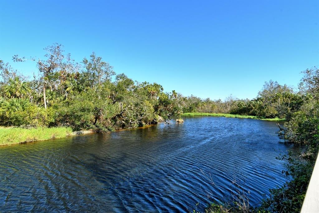 Bradenton, Florida, 34201, United States, 2 Bedrooms Bedrooms, ,2 BathroomsBathrooms,Residential,For Sale,1961743