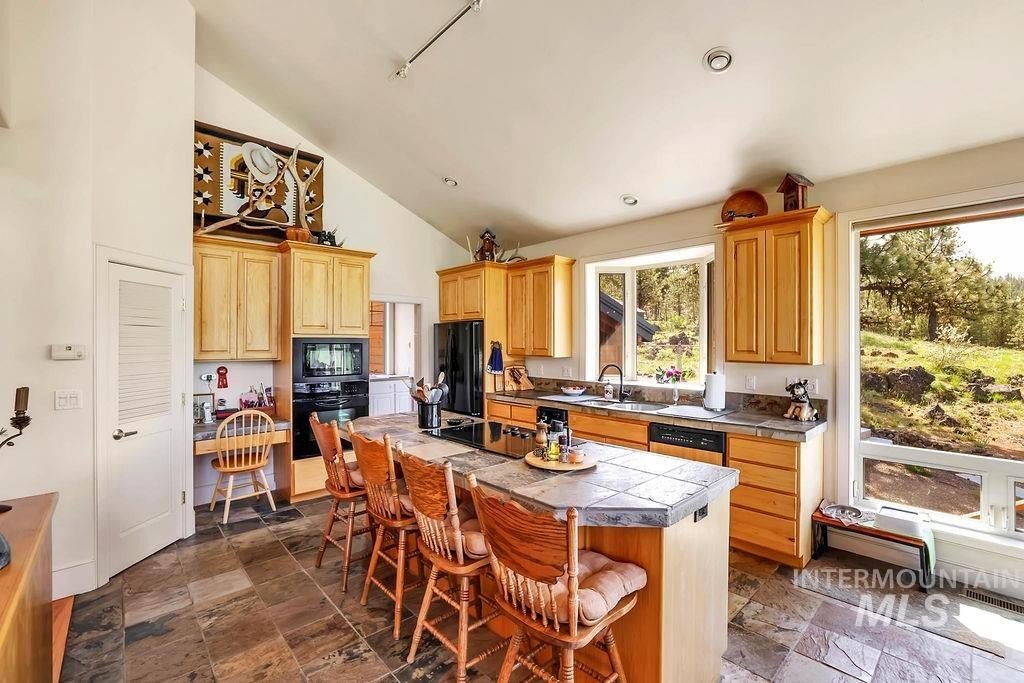 New Meadows, Idaho, 83654, United States, 3 Bedrooms Bedrooms, ,3 BathroomsBathrooms,Residential,For Sale,1976382