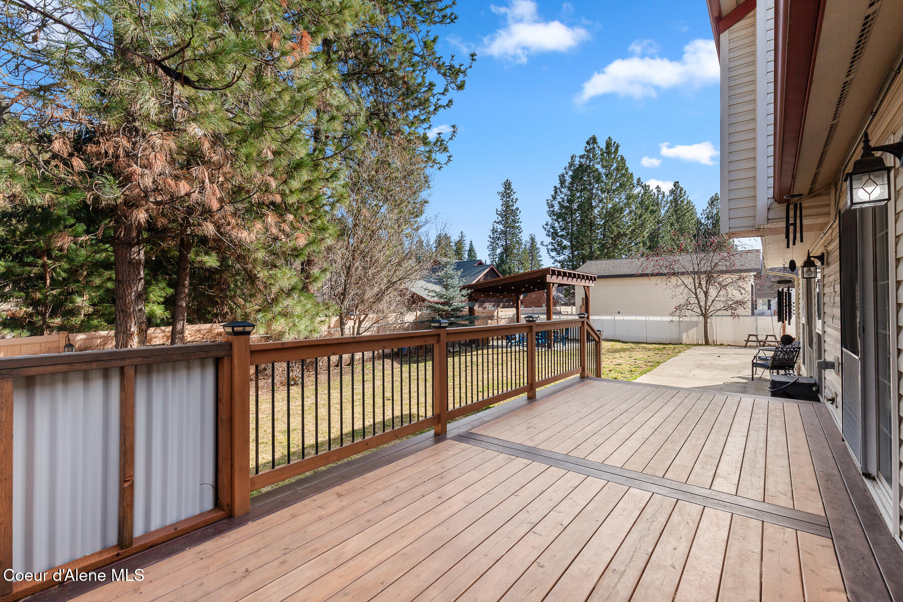 Coeur d'Alene, Idaho, 83815, United States, 5 Bedrooms Bedrooms, ,3 BathroomsBathrooms,Residential,For Sale,1937739
