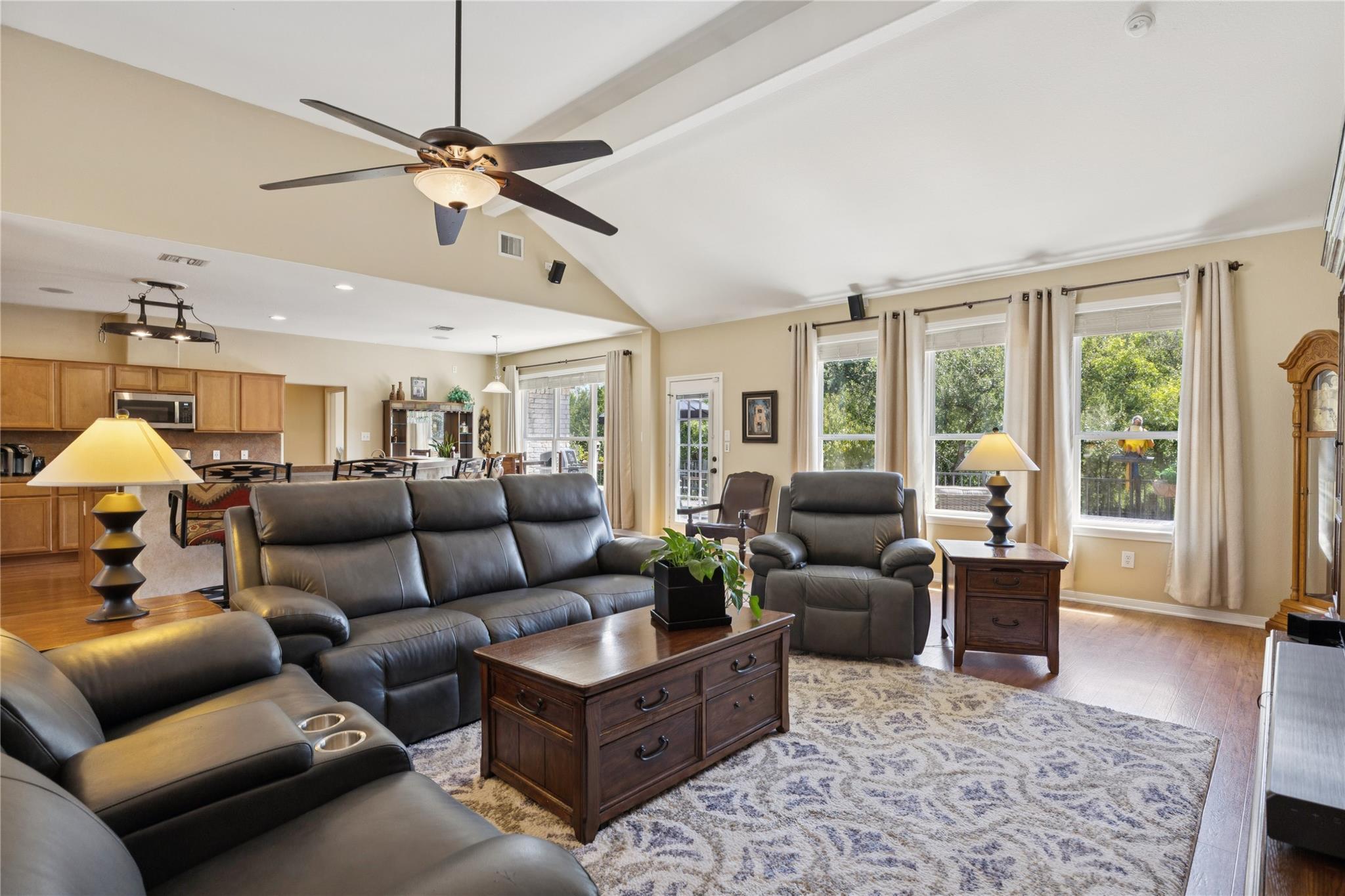 Austin, Texas, 78734, United States, 4 Bedrooms Bedrooms, ,2 BathroomsBathrooms,Residential,For Sale,1982359