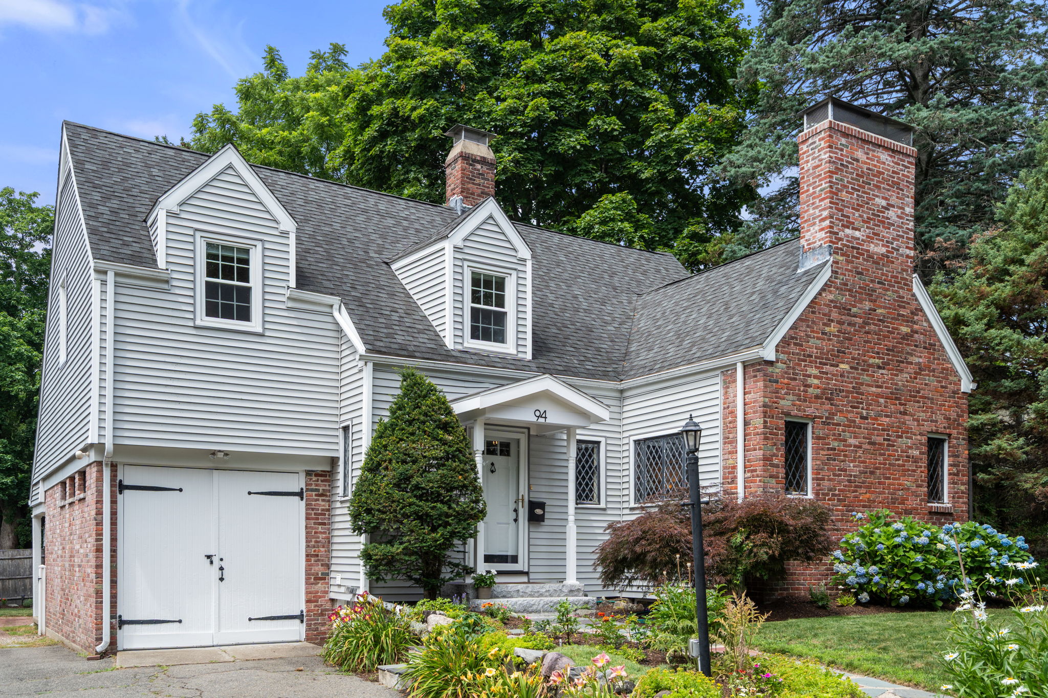  94 Grove Street, Medford, MA, 02155 - 物件實景