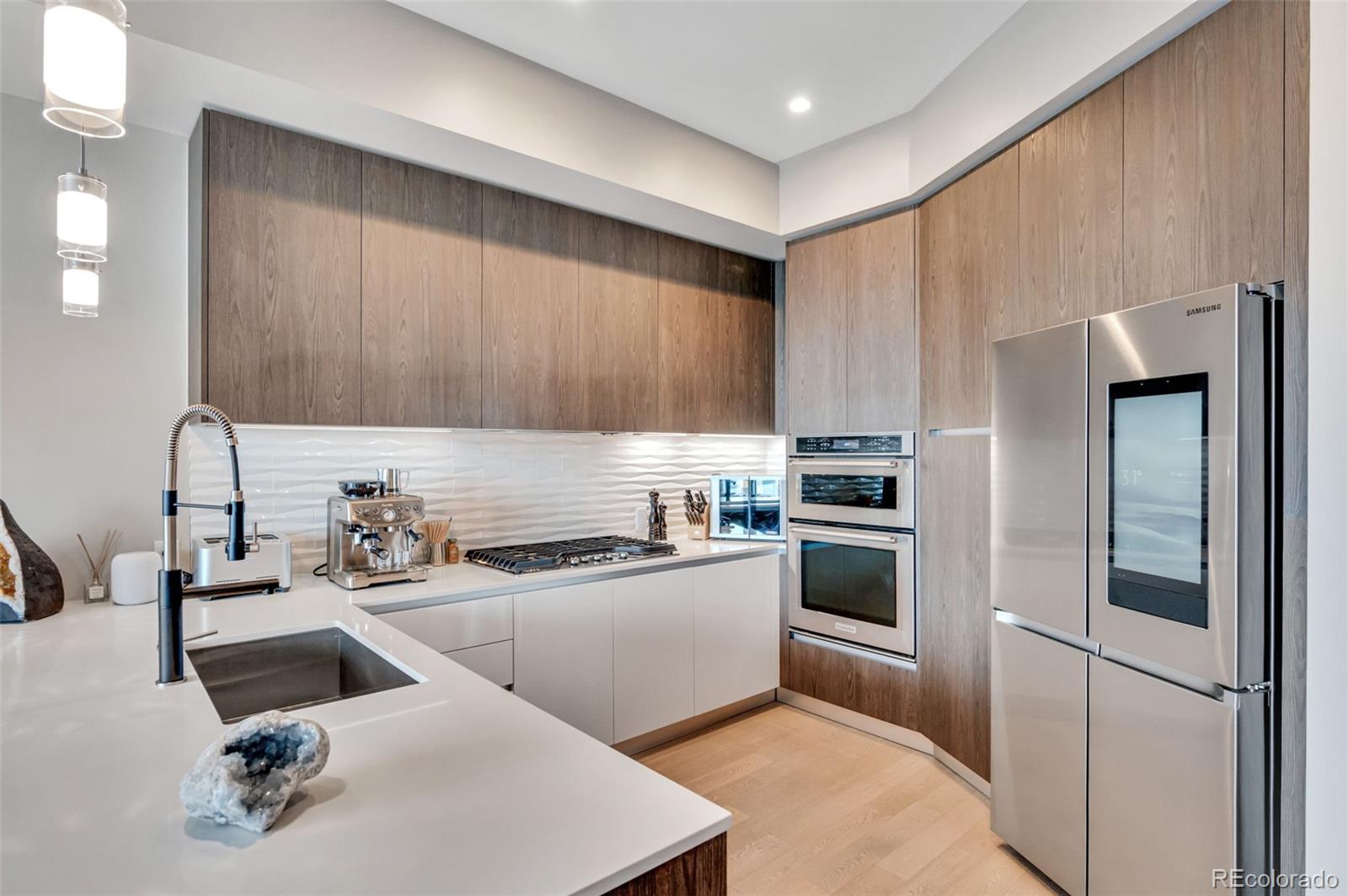 Denver, Colorado, 80204, United States, 1 Bedroom Bedrooms, ,2 BathroomsBathrooms,Residential,For Sale,1983701