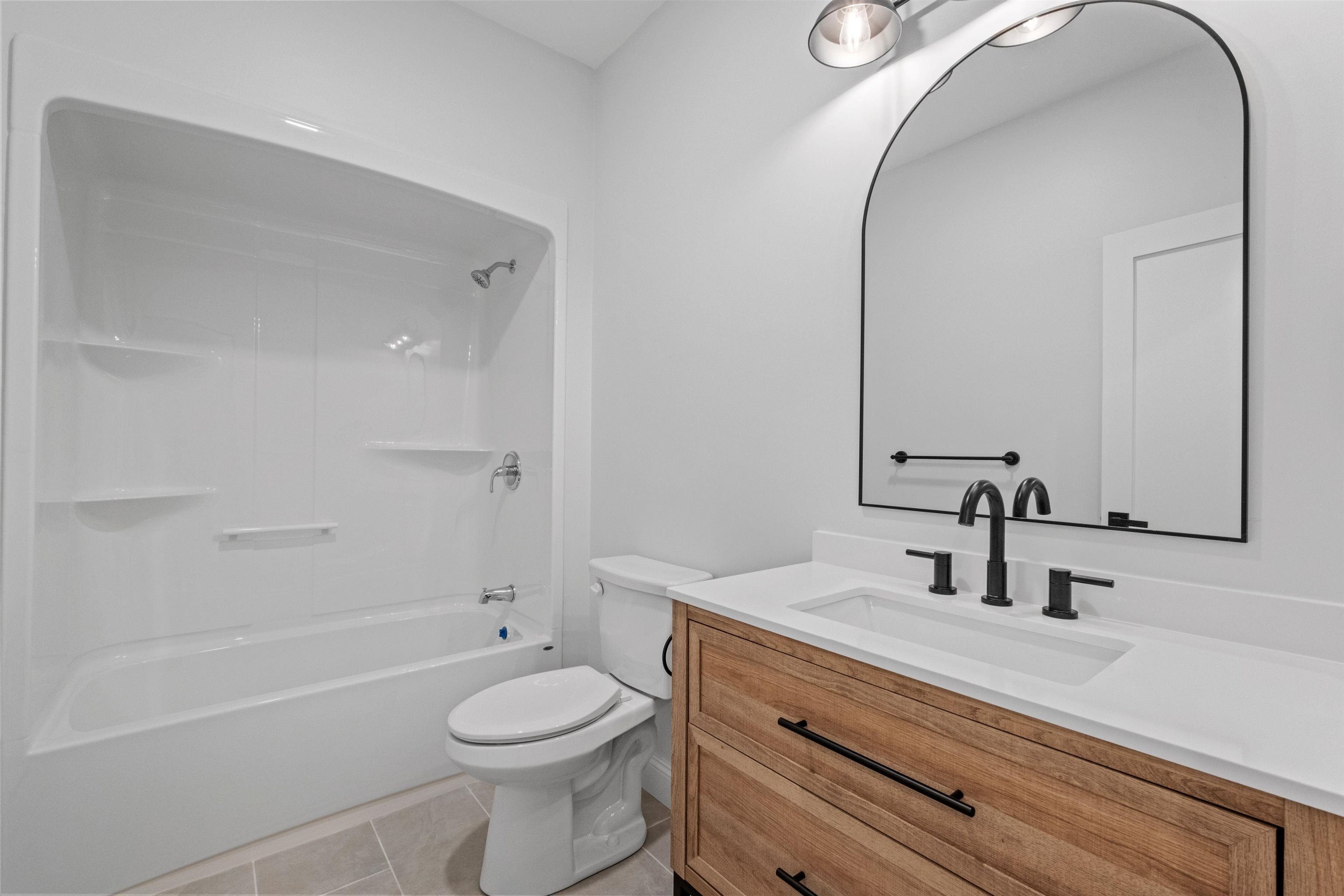 Thornton, New Hampshire, 03285, United States, 3 Bedrooms Bedrooms, ,3 BathroomsBathrooms,Residential,For Sale,1928868