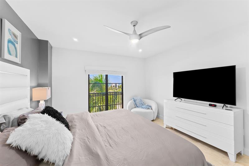 Fort Lauderdale, Florida, 33305, United States, 3 Bedrooms Bedrooms, ,4 BathroomsBathrooms,Residential,For Sale,1926313