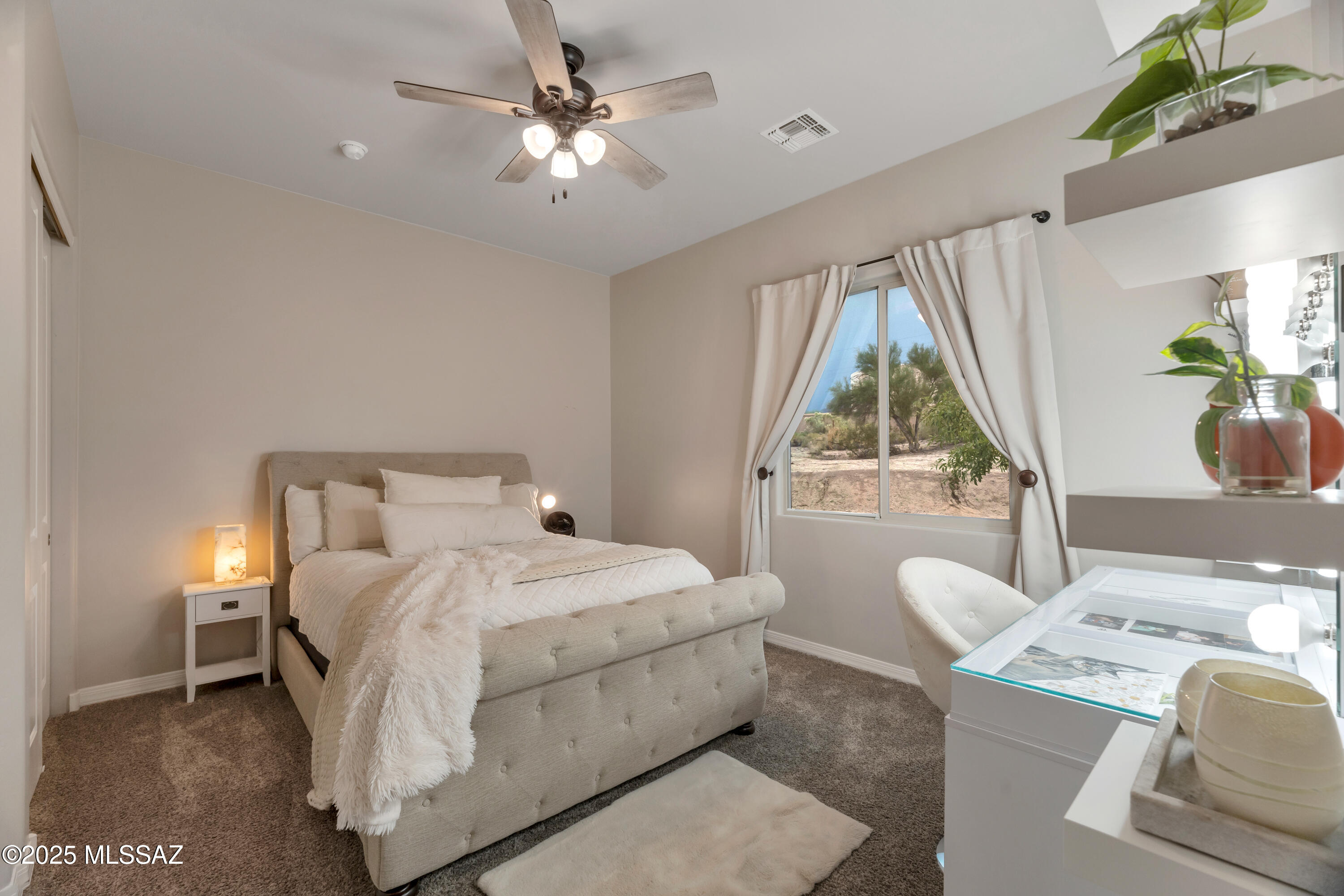 Tucson, Arizona, 85742, United States, 4 Bedrooms Bedrooms, ,4 BathroomsBathrooms,Residential,For Sale,2003188