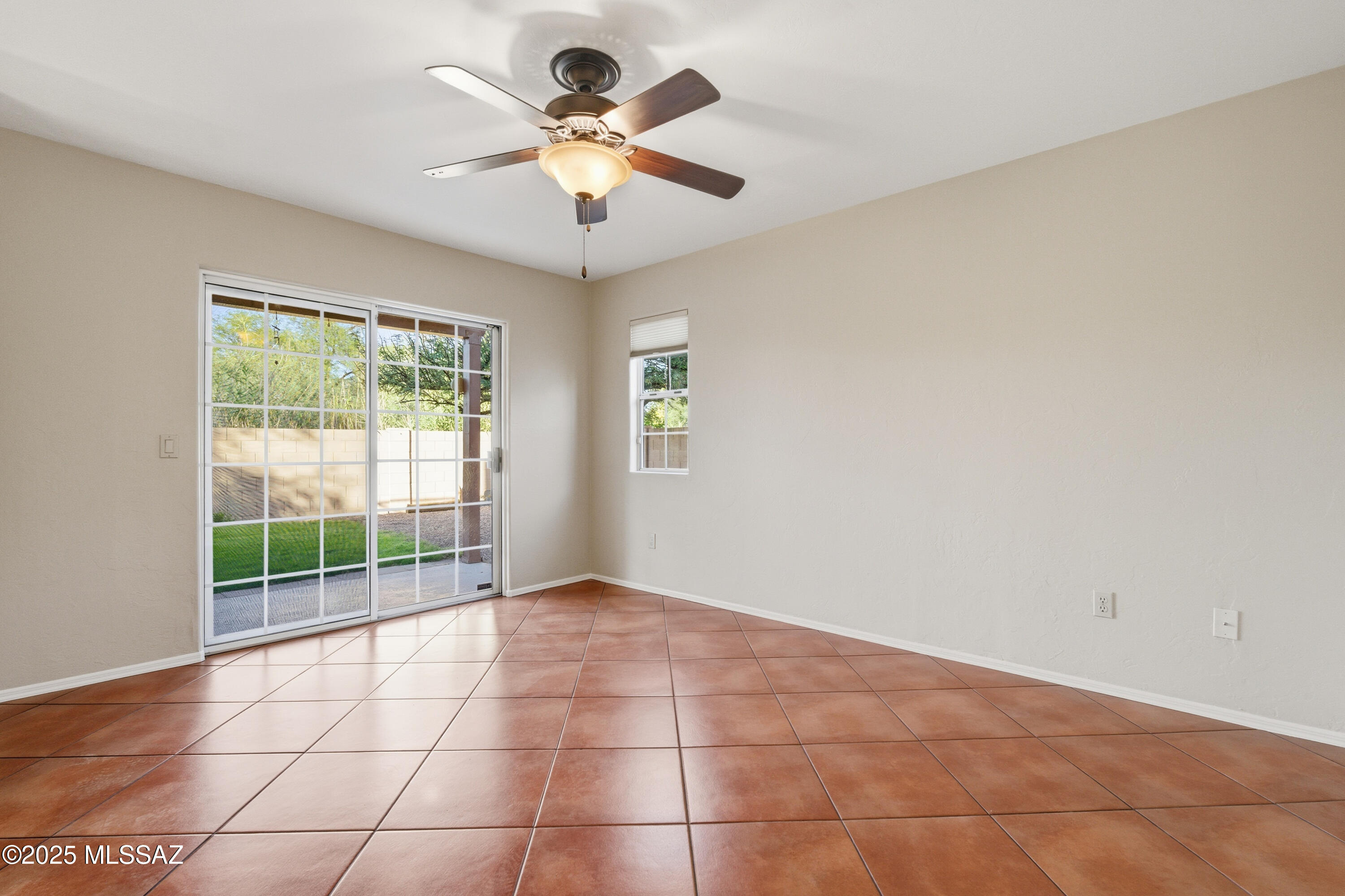 Tucson, Arizona, 85712, United States, 4 Bedrooms Bedrooms, ,3 BathroomsBathrooms,Residential,For Sale,1989179