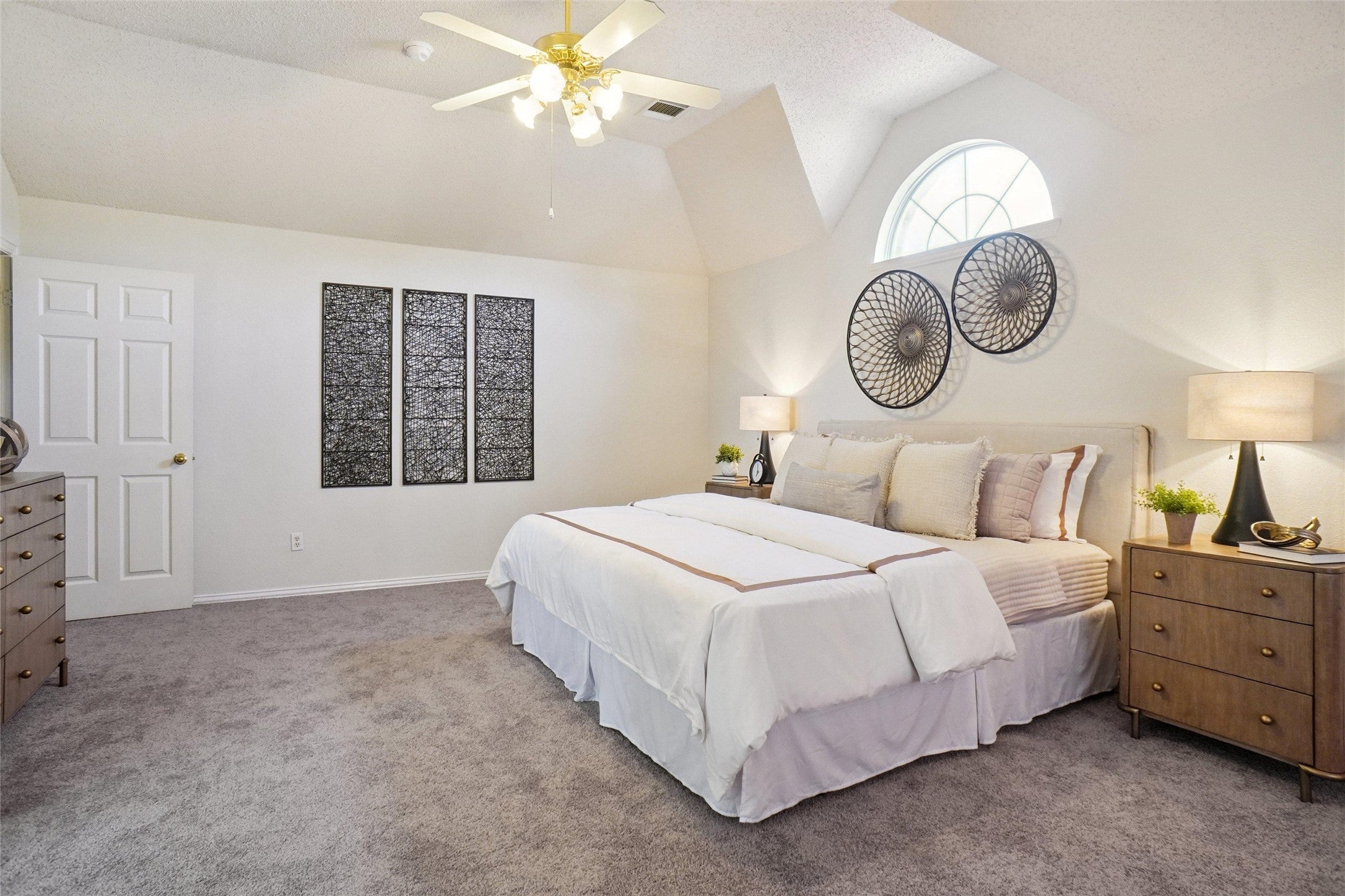 Plano, Texas, 75024, United States, 4 Bedrooms Bedrooms, ,3 BathroomsBathrooms,Residential,For Sale,1981856