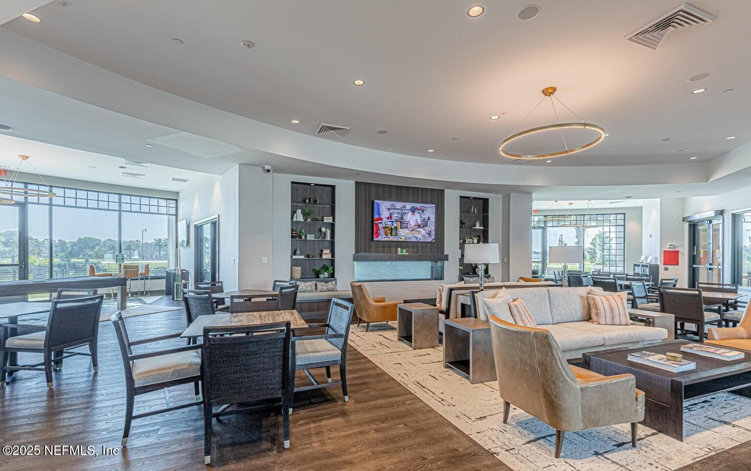 Jacksonville, Florida, 32256, United States, 3 Bedrooms Bedrooms, ,3 BathroomsBathrooms,Residential,For Sale,2003053