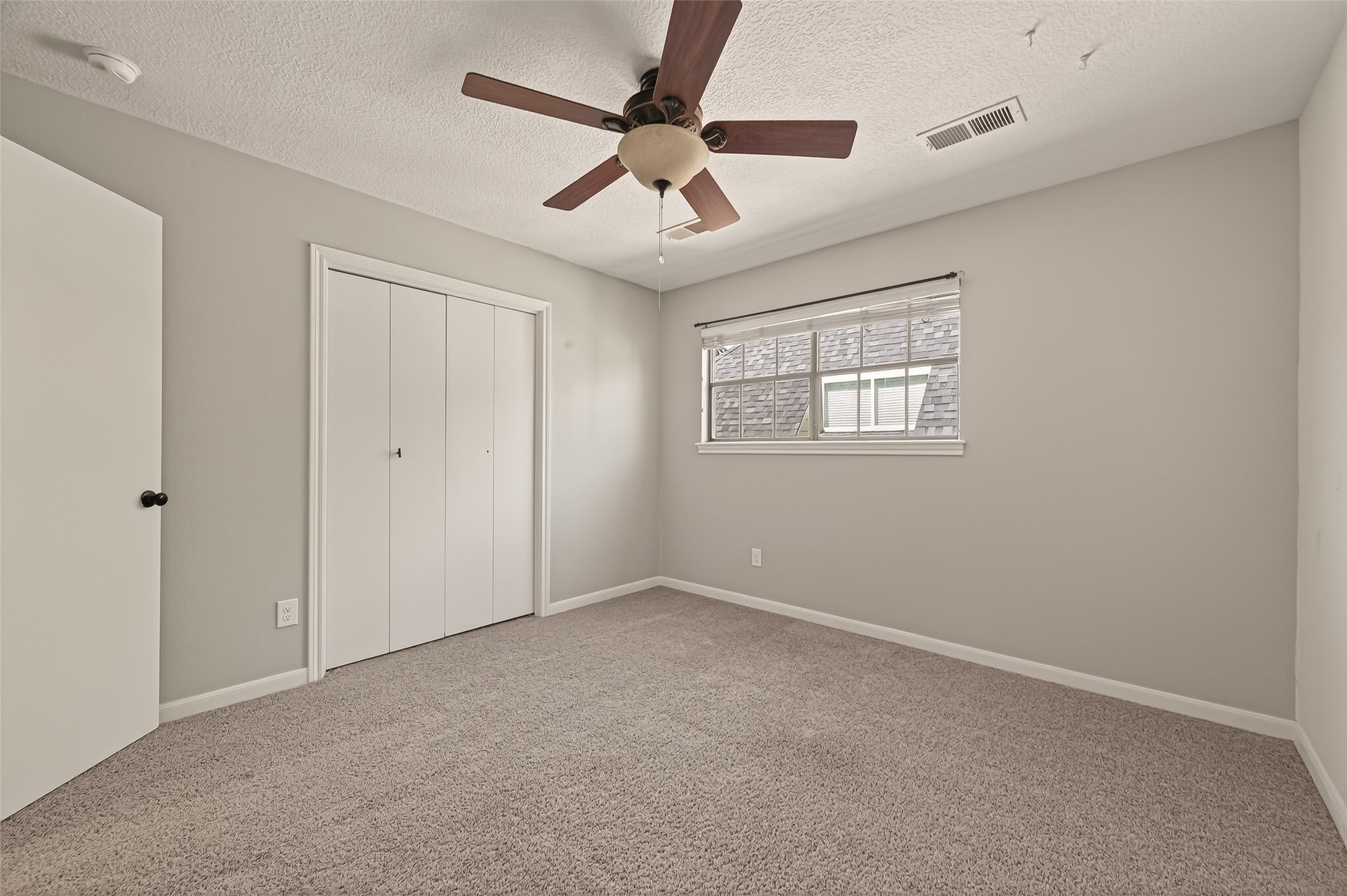  5323 Mulberry Grove Drive - 物件實景