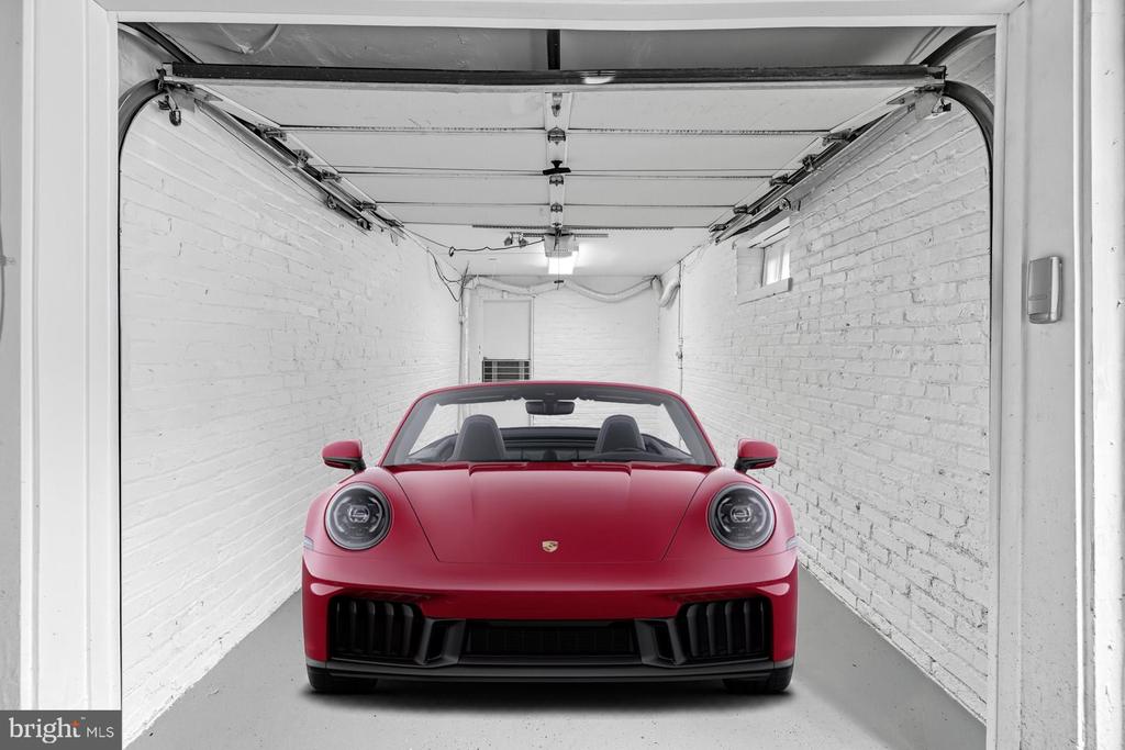 Washington, District of Columbia, 20007, United States, 4 Bedrooms Bedrooms, ,3 BathroomsBathrooms,Residential,For Sale,1975230