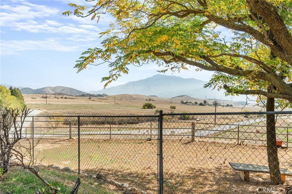 Banning, California, 92220, United States, 6 Bedrooms Bedrooms, ,4 BathroomsBathrooms,Residential,For Sale,1977497