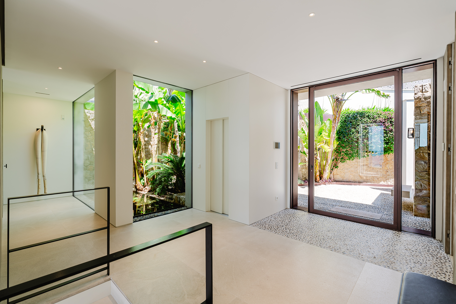  Villa in Cala Llamp with sea view, infinity pool, and spa area - 物件實景
