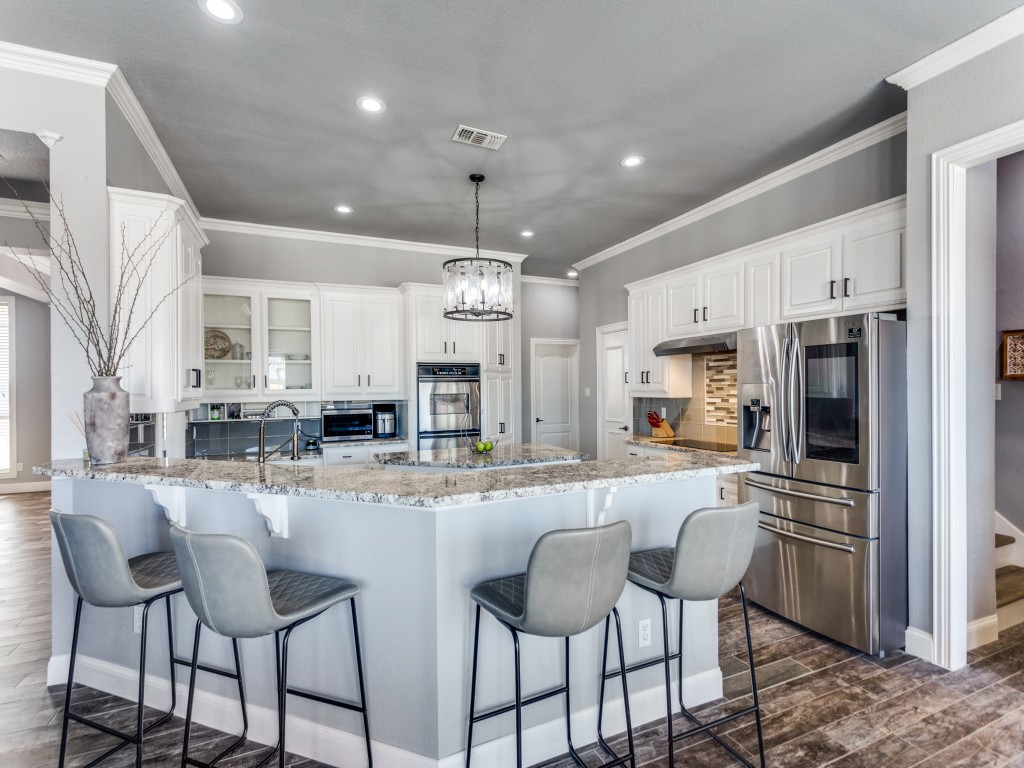 Fort Worth, Texas, 76179, United States, 5 Bedrooms Bedrooms, ,5 BathroomsBathrooms,Residential,For Sale,1721664