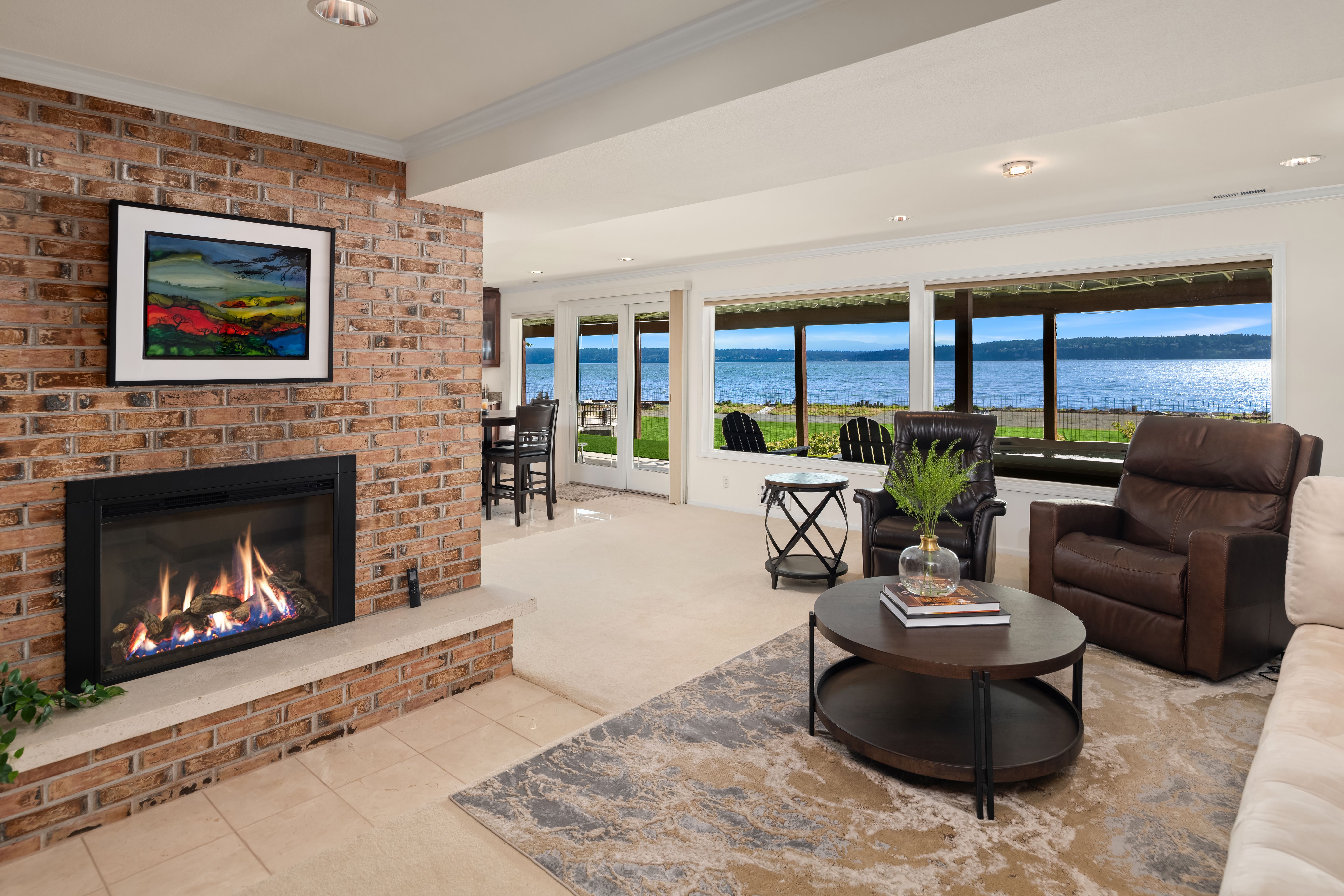  2106 Breezy Point Rd, Camano, WA 98282 - 物件實景