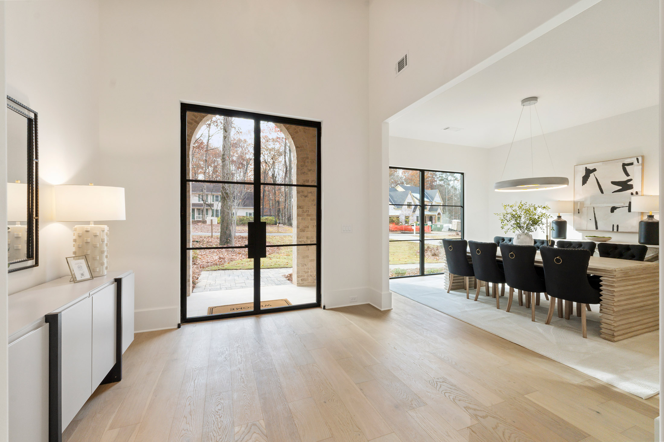  The Epitome of Alpharetta Luxury: Transitional Masterpiece in Garden District - 物件實景