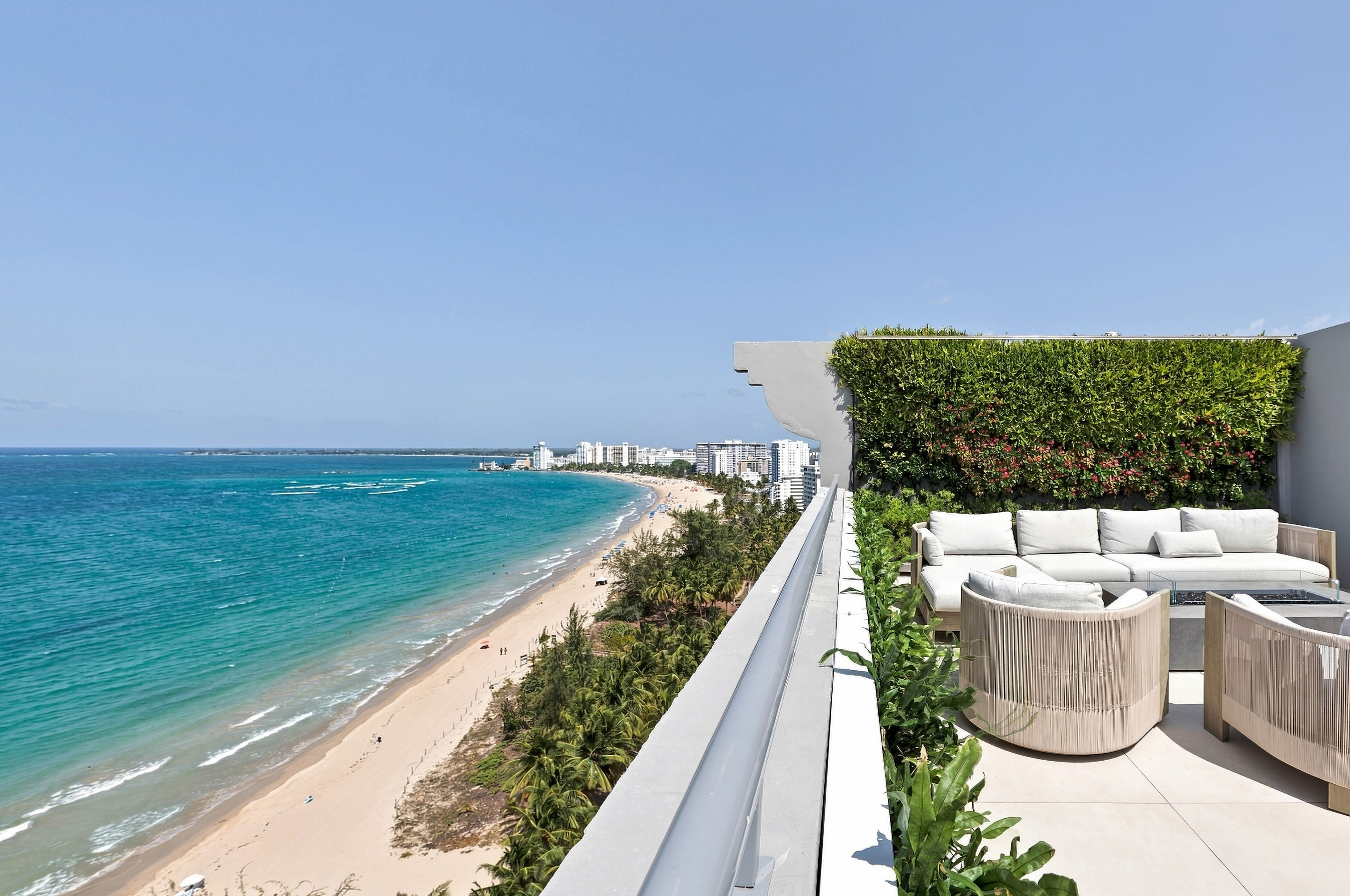 Oceanfront Penthouse at Plaza Atlantico, Isla Verde - 物件實景