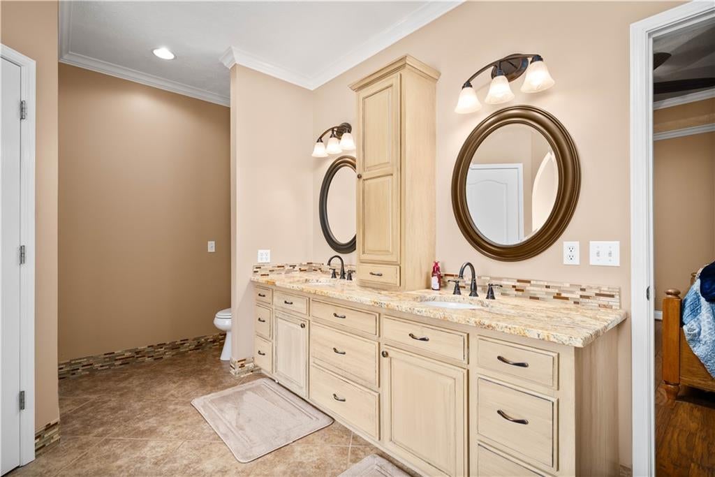 Jena, Louisiana, 71342, United States, 3 Bedrooms Bedrooms, ,3 BathroomsBathrooms,Residential,For Sale,2049158
