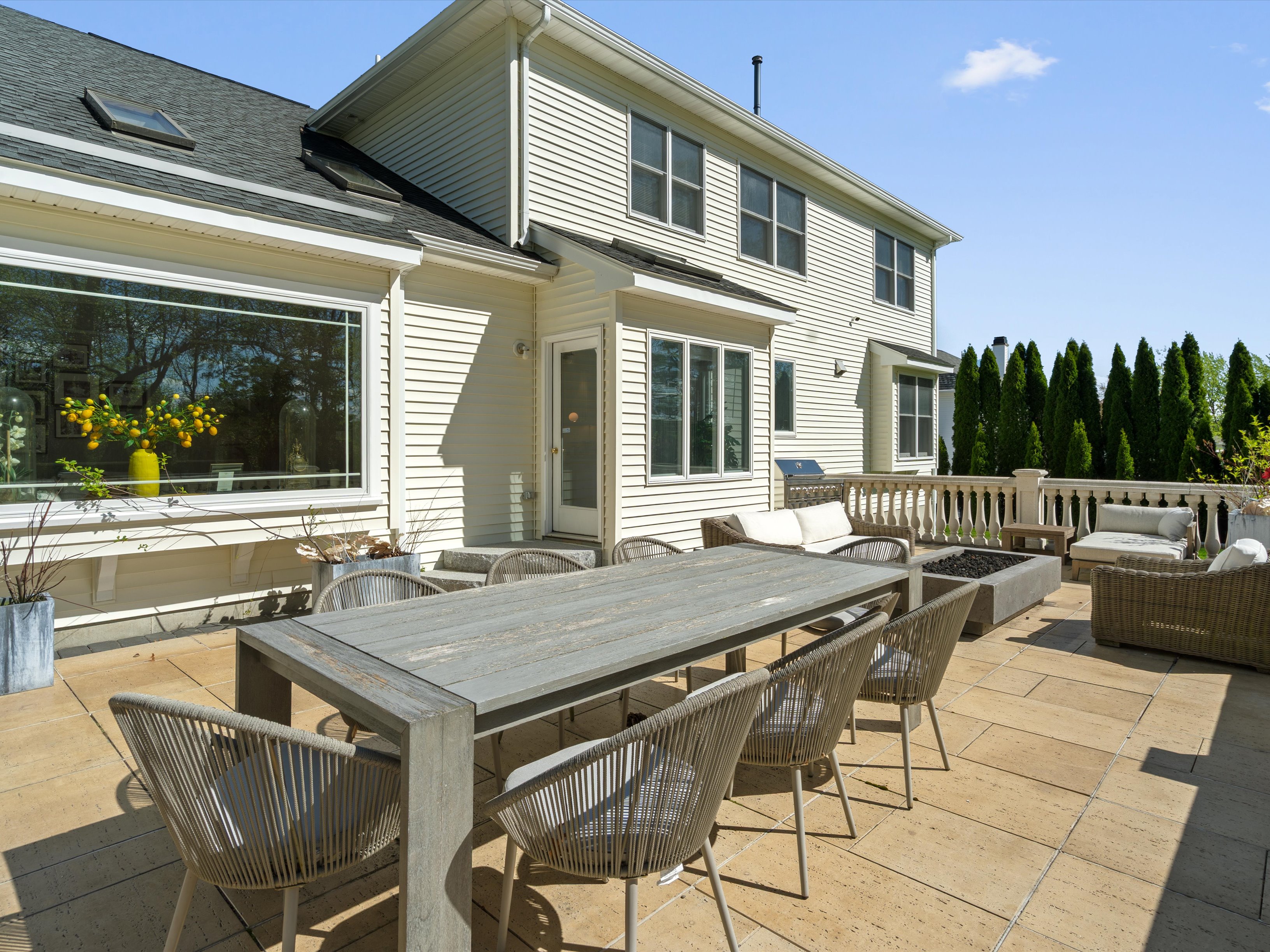  7 Dickinson Circle, Shrewsbury, MA 01545 - 物件實景