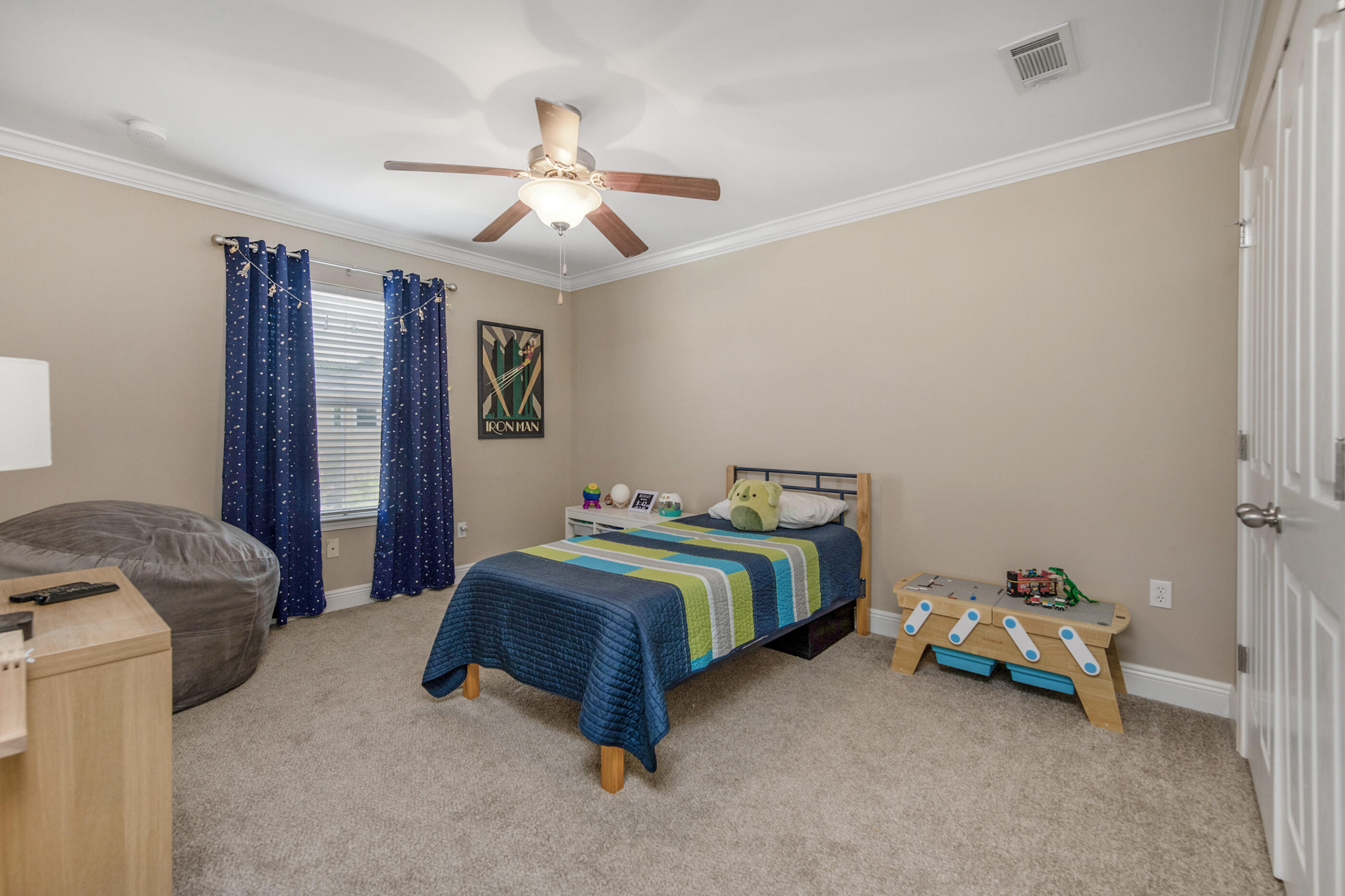 Mary Esther, Florida, 32569, United States, 5 Bedrooms Bedrooms, ,3 BathroomsBathrooms,Residential,For Sale,1940408
