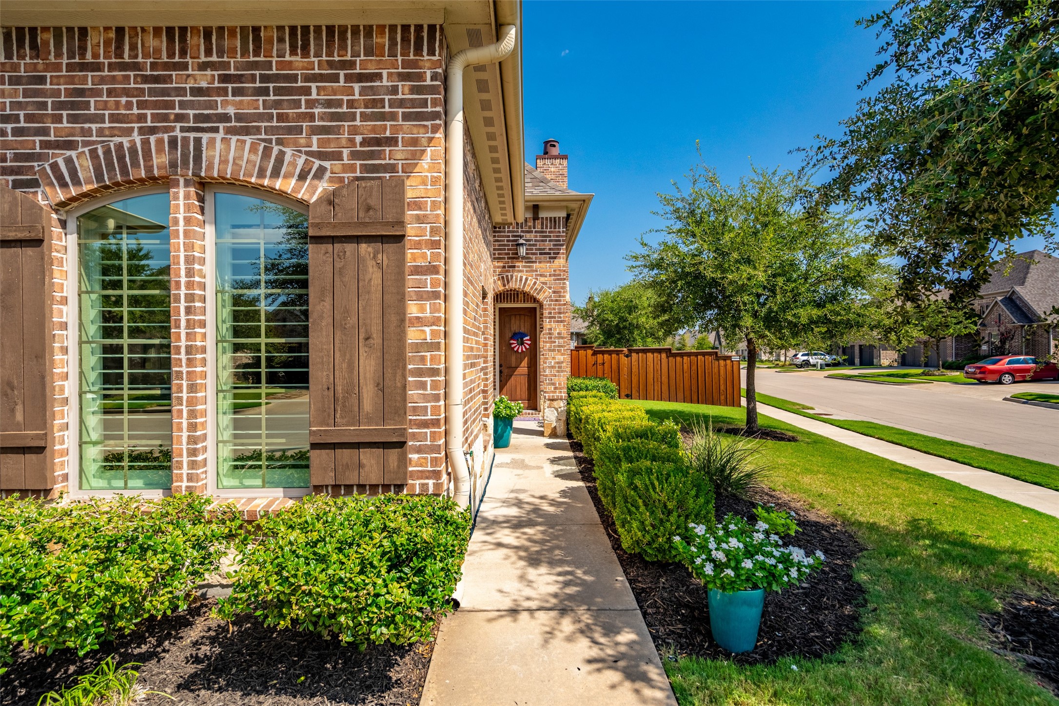The Colony, Texas, 75056, United States, 3 Bedrooms Bedrooms, ,2 BathroomsBathrooms,Residential,For Sale,1924652