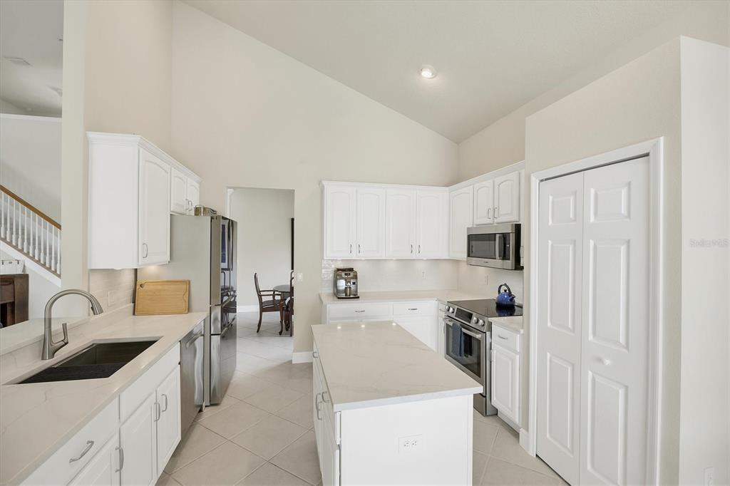 Venice, Florida, 34293, United States, 3 Bedrooms Bedrooms, ,4 BathroomsBathrooms,Residential,For Sale,1688438