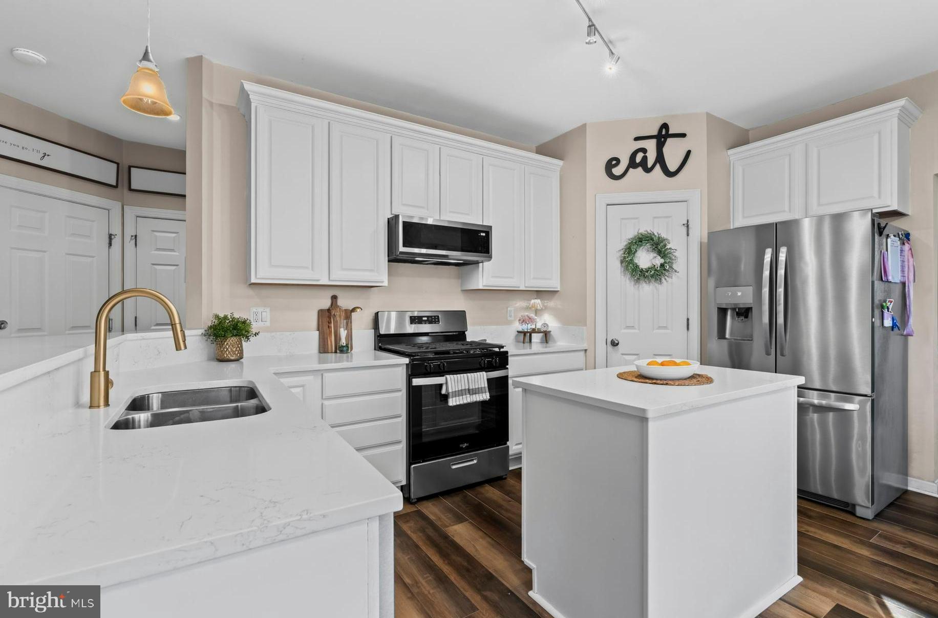 Port Republic, Maryland, 20676, United States, 4 Bedrooms Bedrooms, ,3 BathroomsBathrooms,Residential,For Sale,1992484