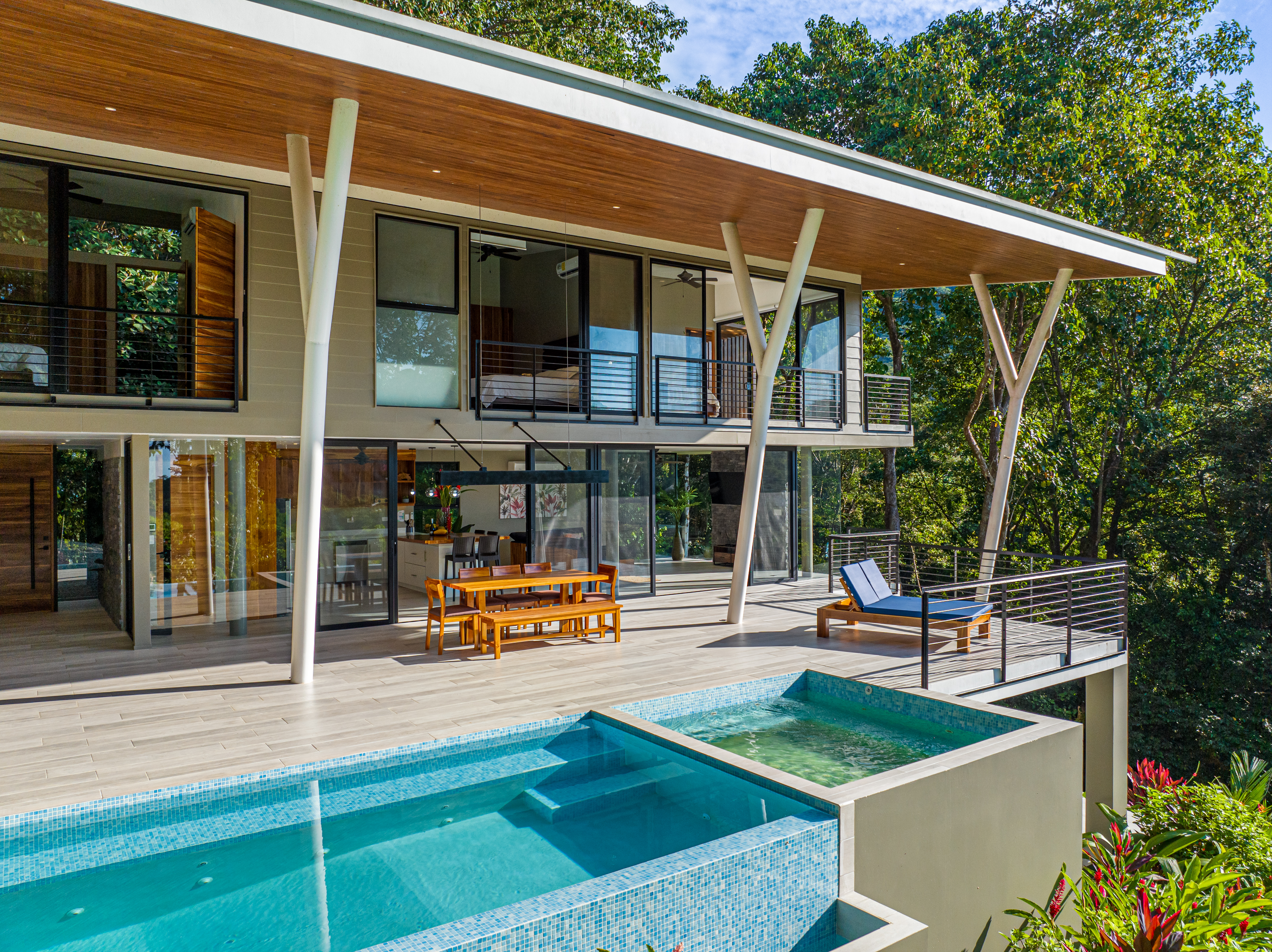 Dominical, Puntarenas, CR, 4 Bedrooms Bedrooms, ,4 BathroomsBathrooms,Residential,For Sale,1926192