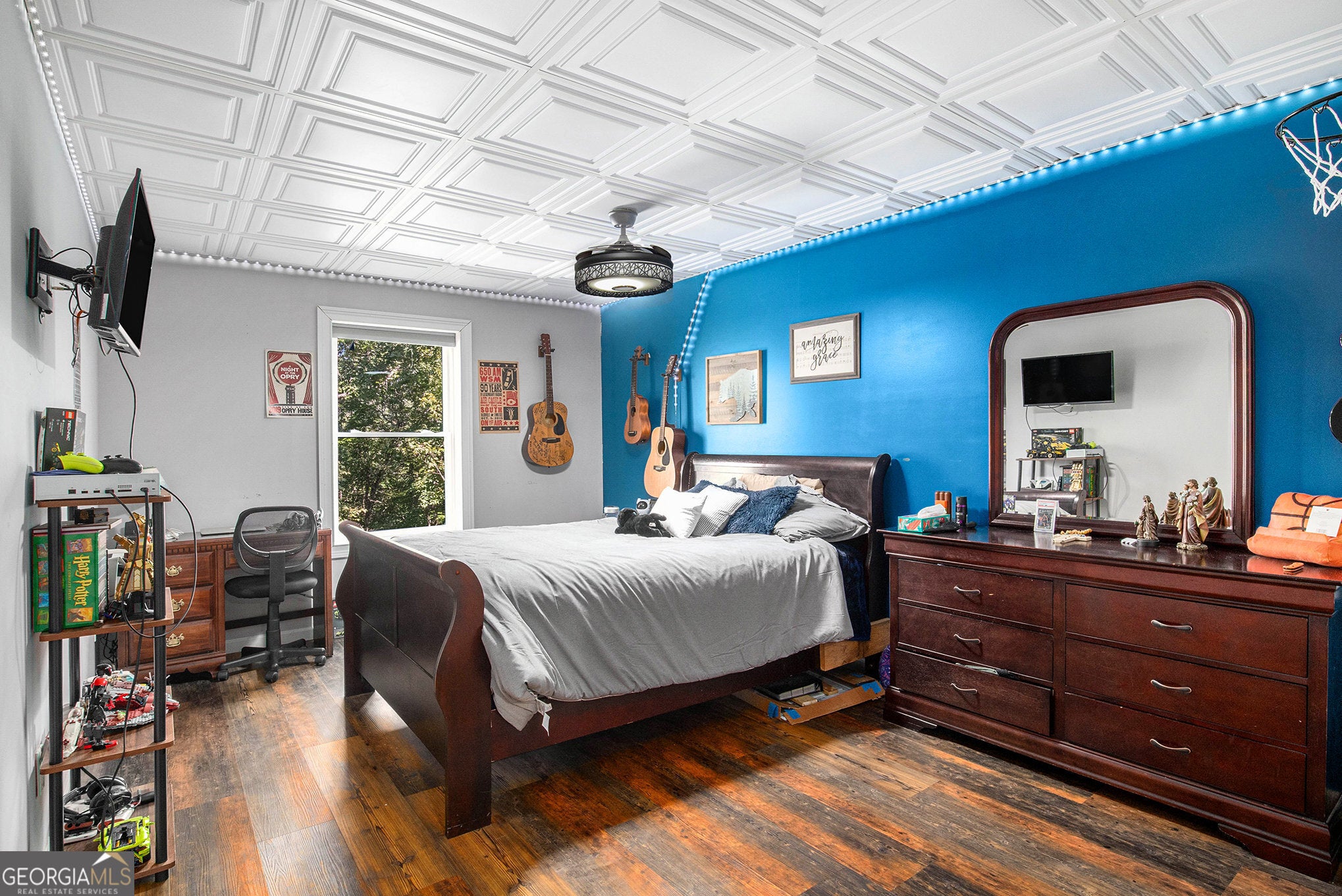 Blue Ridge, Georgia, 30513, United States, 4 Bedrooms Bedrooms, ,3 BathroomsBathrooms,Residential,For Sale,1919420