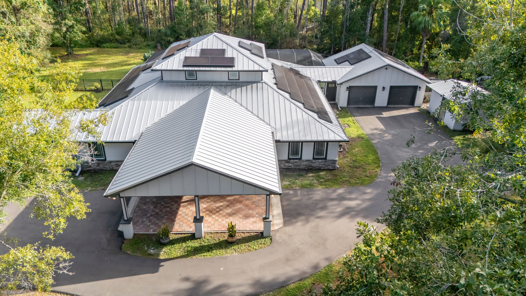 Wesley Chapel, Florida, 33544, United States, 5 Bedrooms Bedrooms, ,5 BathroomsBathrooms,Residential,For Sale,2005912