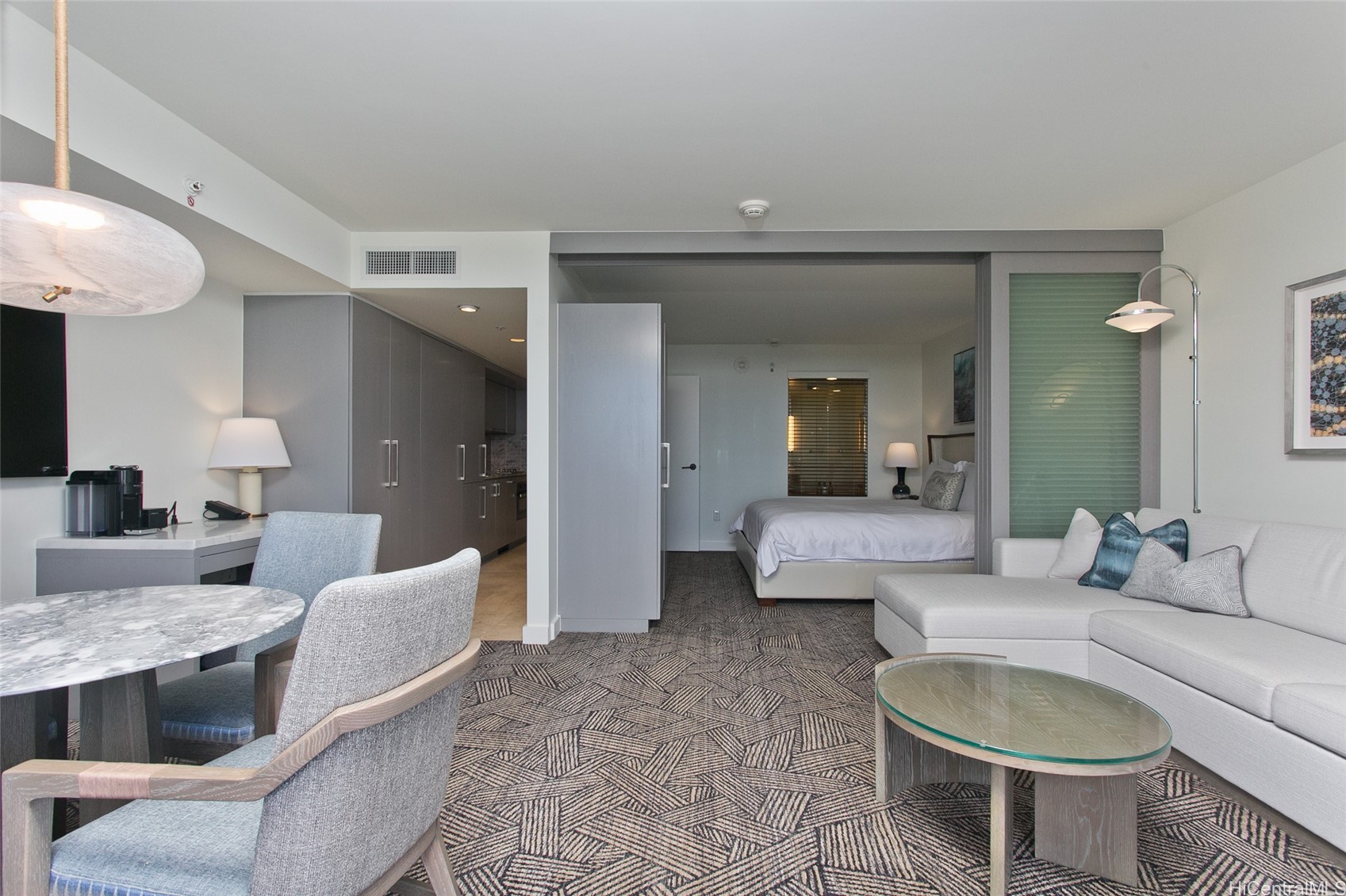 Honolulu, Hawaii, 96815, United States, 1 Bedroom Bedrooms, ,1 BathroomBathrooms,Residential,For Sale,1999887