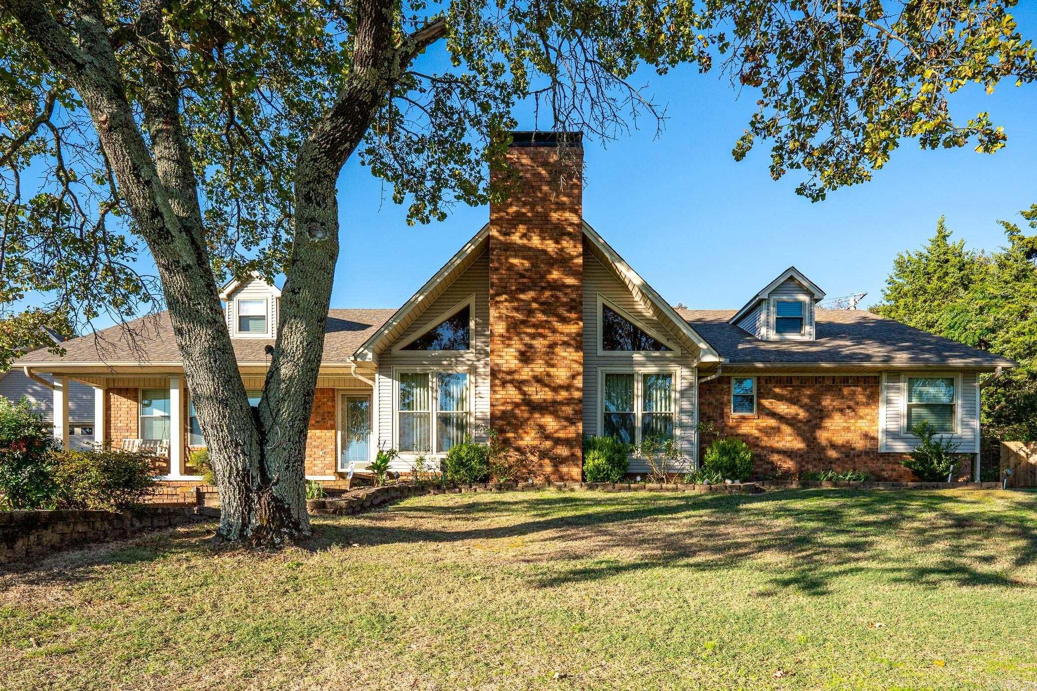 Conway, Arkansas, 72032, United States, 4 Bedrooms Bedrooms, ,2 BathroomsBathrooms,Residential,For Sale,1988204