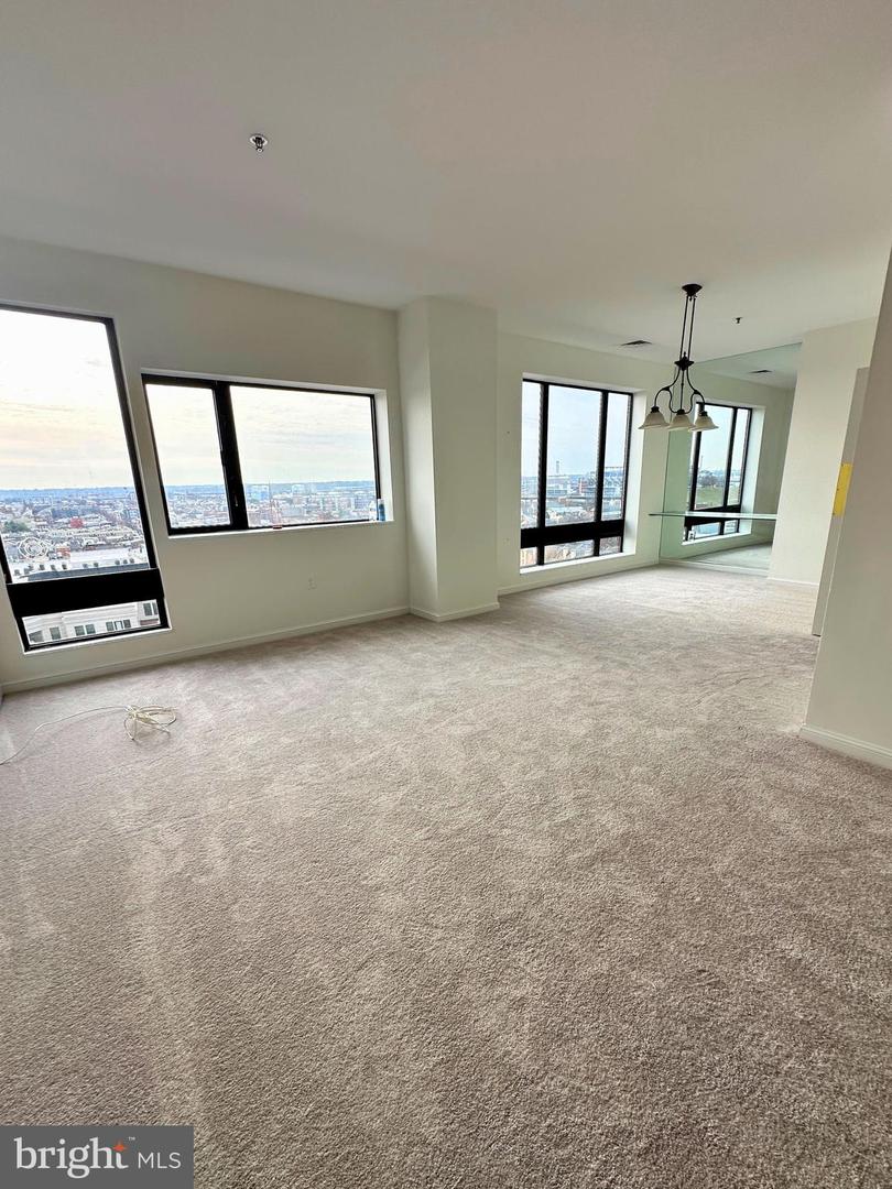 Baltimore, Maryland, 21202, United States, 3 Bedrooms Bedrooms, ,6 BathroomsBathrooms,Residential,For Sale,2002254